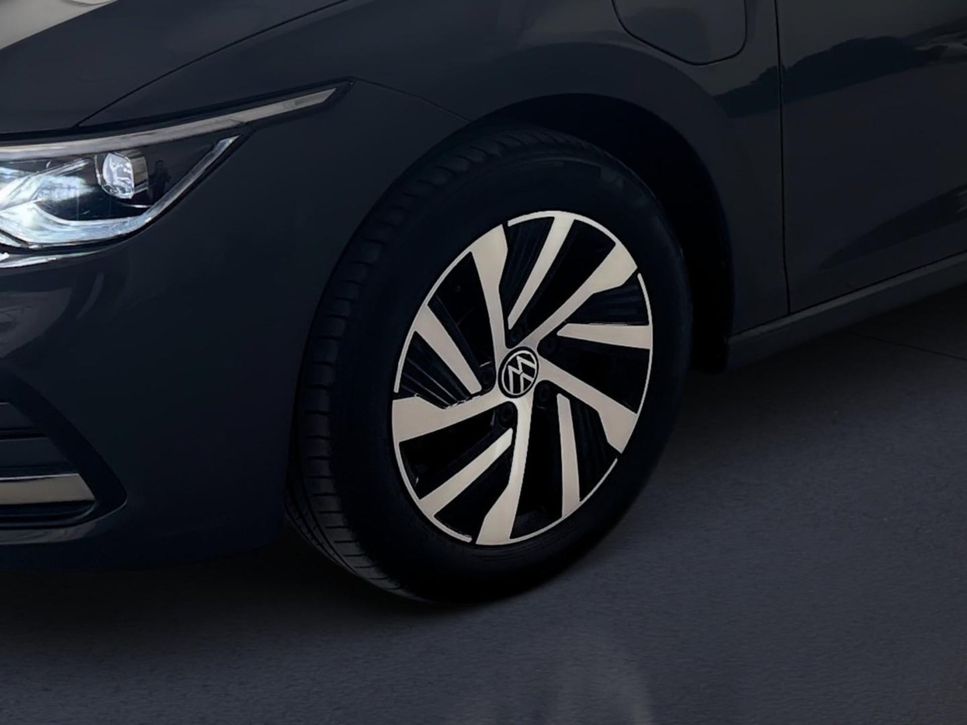 Volkswagen Golf Style
