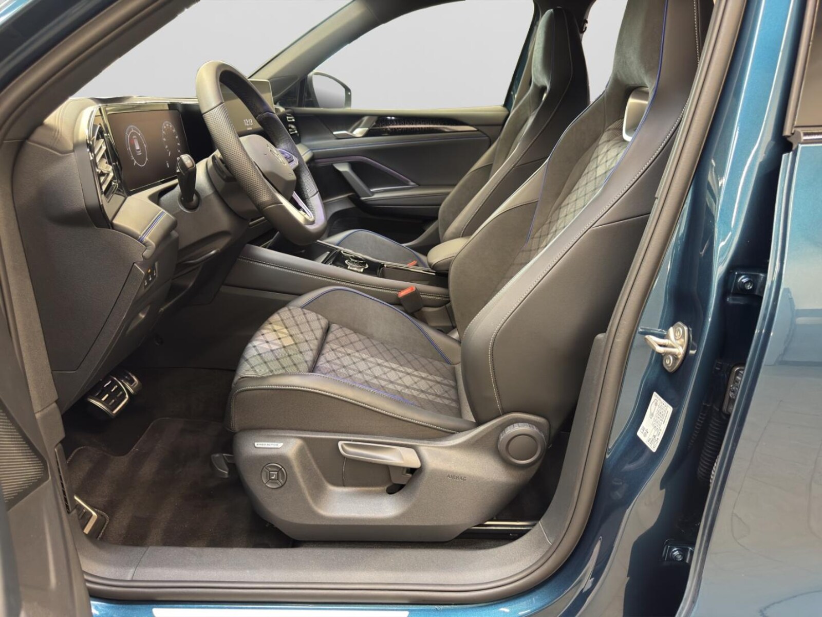 Volkswagen Tiguan – Bild 15