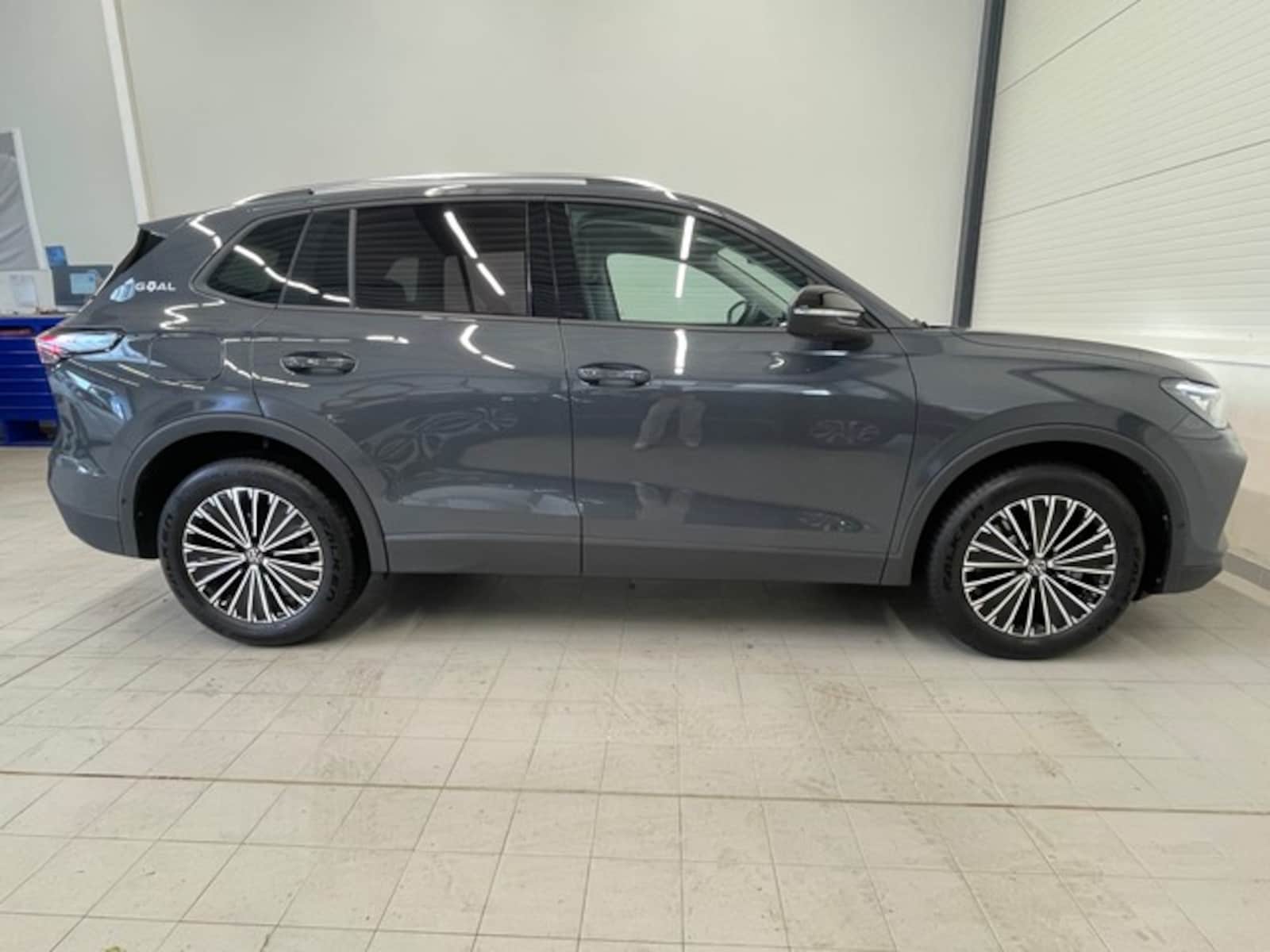 Volkswagen Tiguan – Bild 8