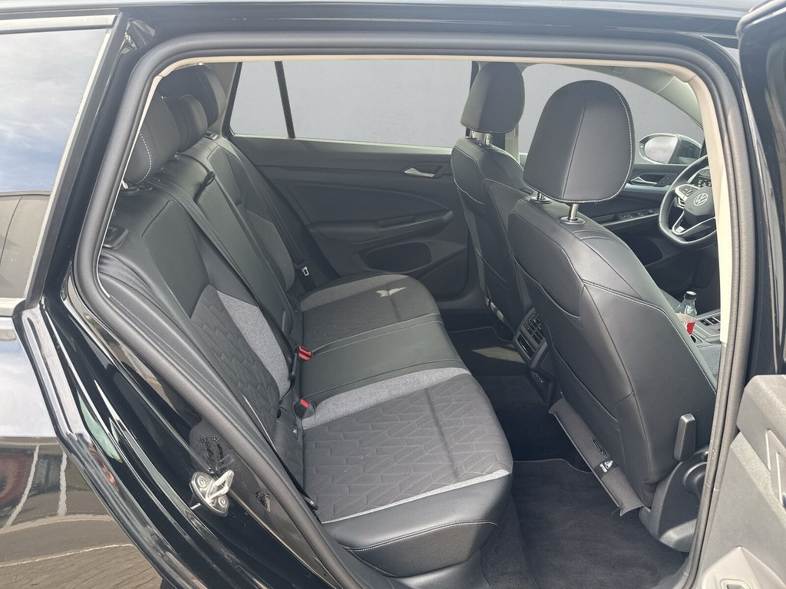 Volkswagen Golf Variant – Bild 14