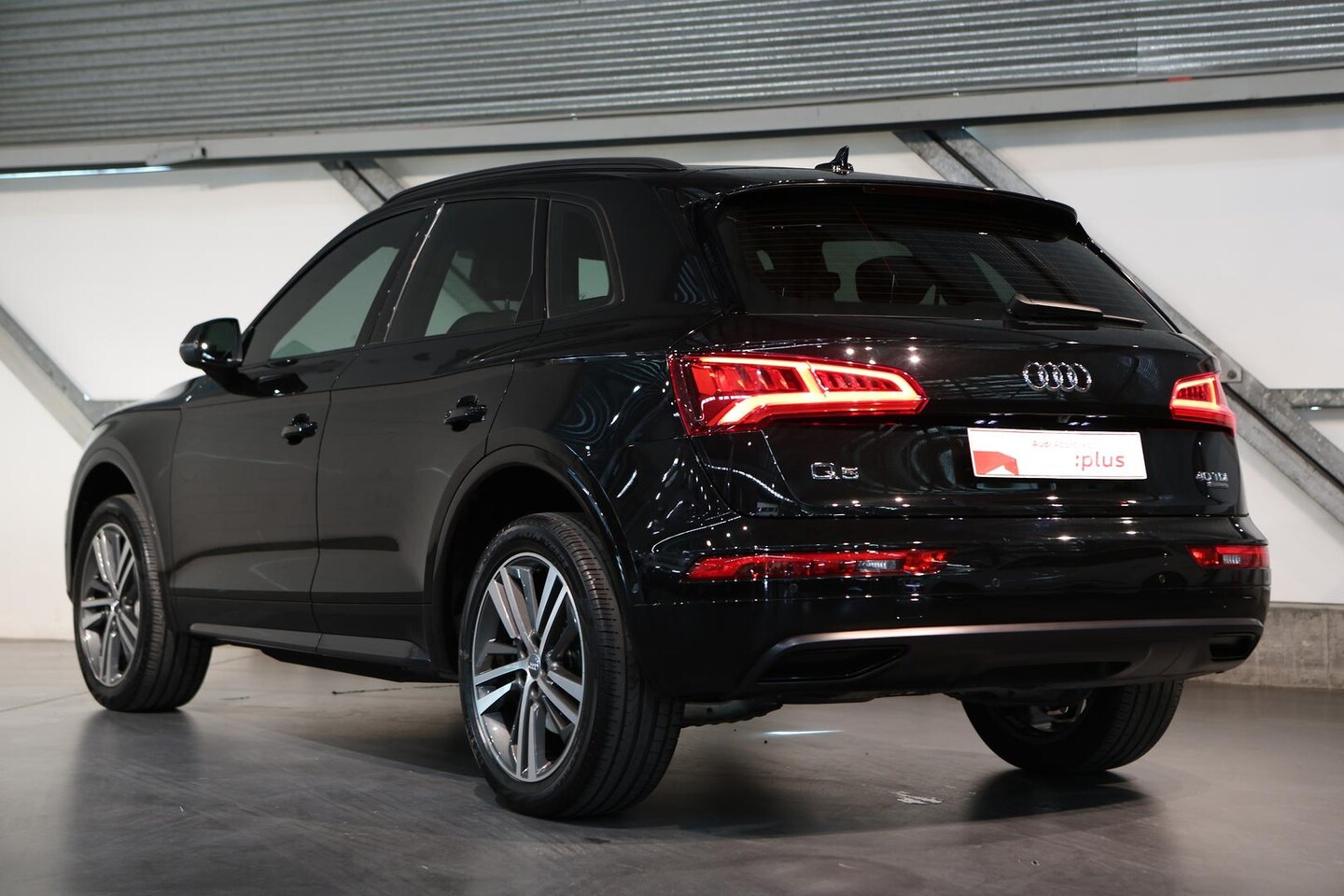 Image about Audi Q5 40 TDI quattro S tronic