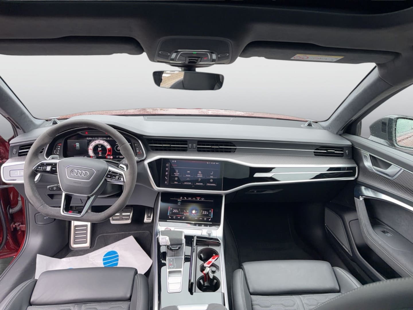 Bild über Audi RS 6 Avant performance quattro tiptronic - für weitere Informationen kontaktieren Sie den Audi Partner