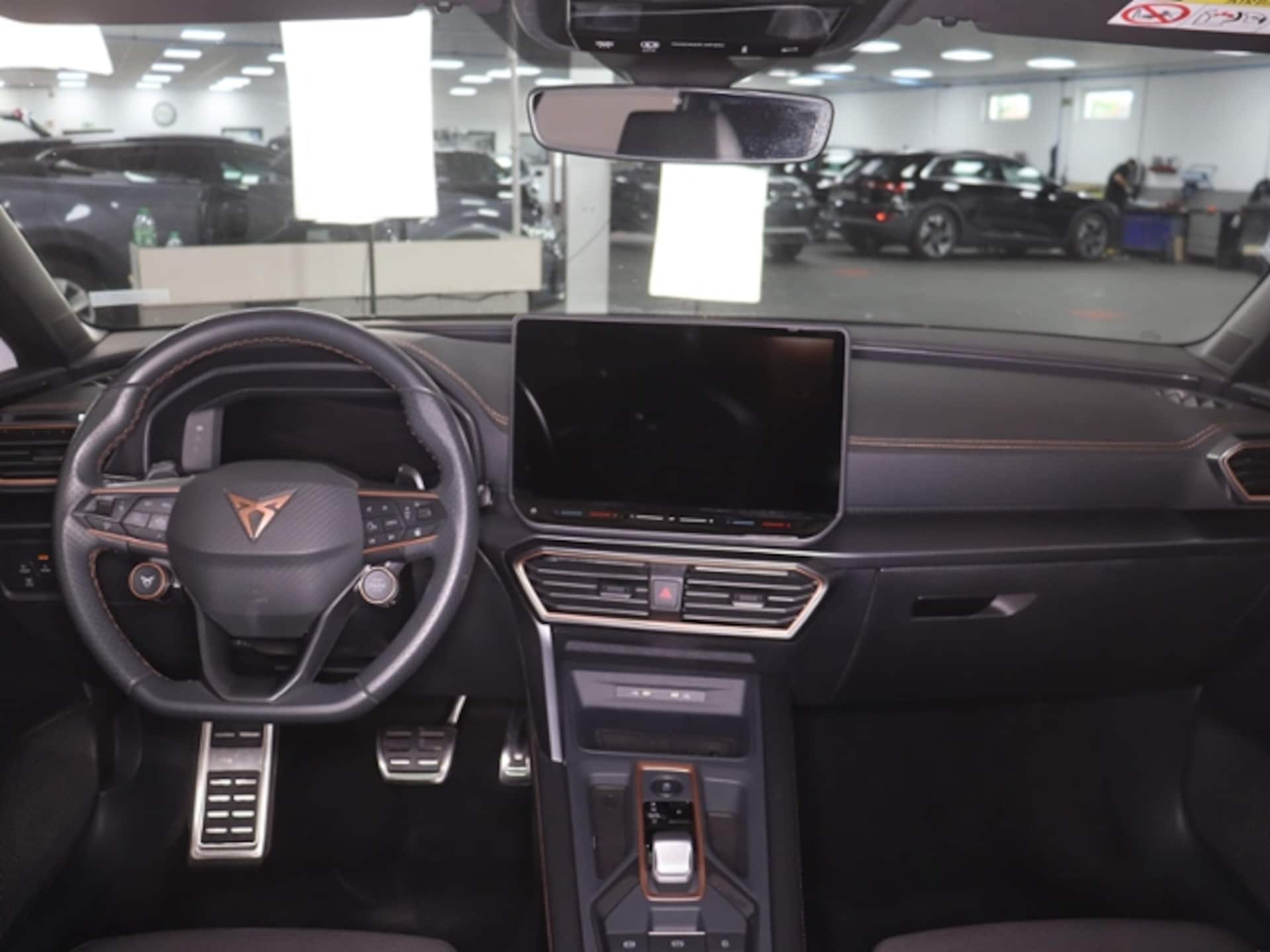 CUPRA Leon