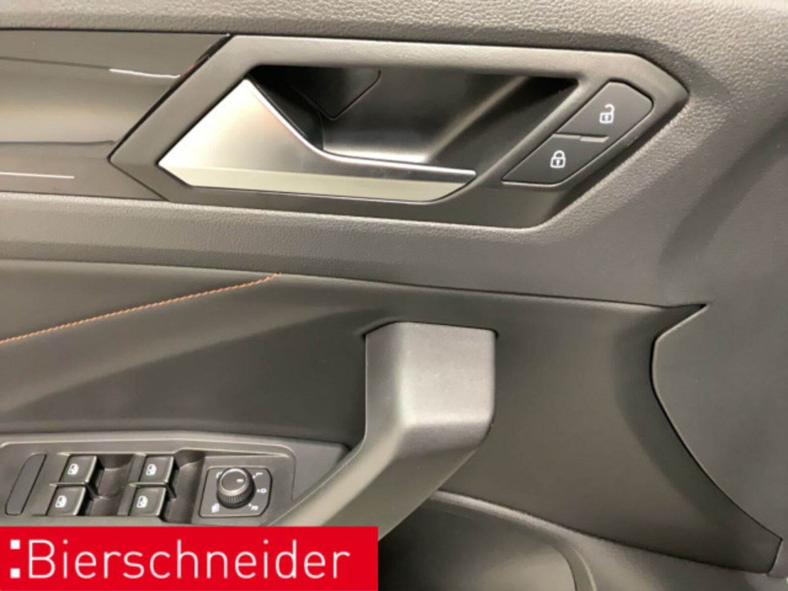 Volkswagen T-Roc Cabriolet – Bild 9