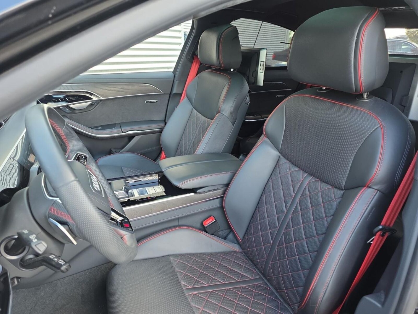 Audi S8 – Bild 8