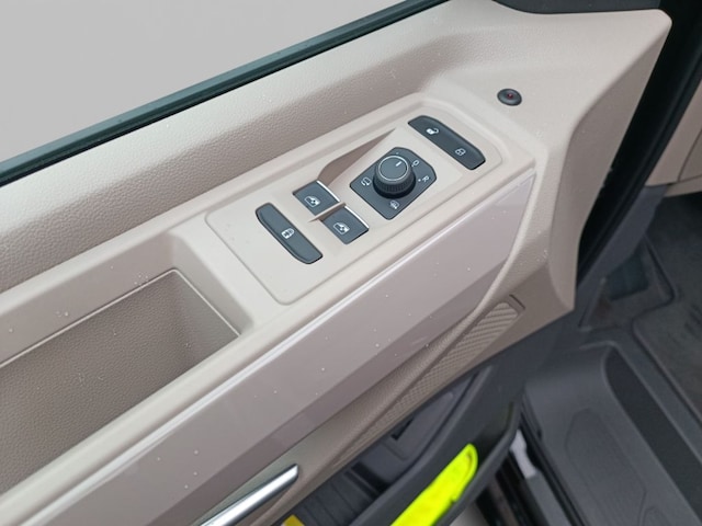 Volkswagen Multivan langversion
