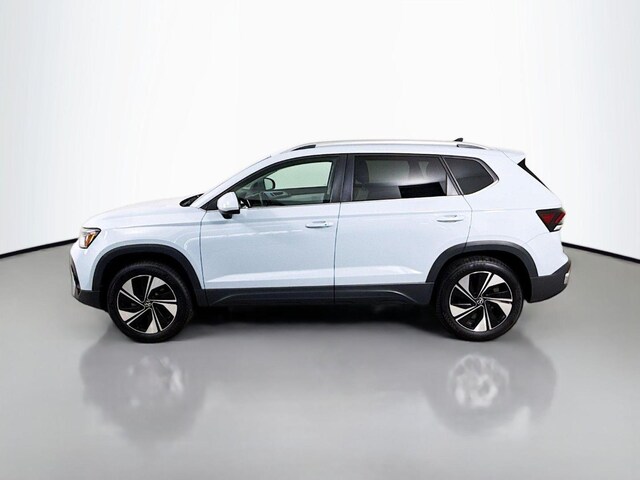 2025 Volkswagen Taos