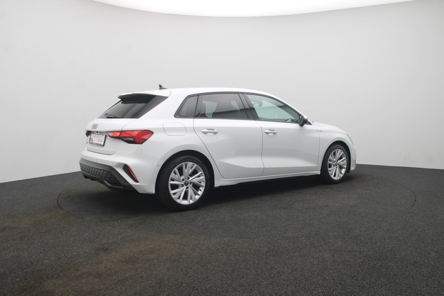 Bild über Audi A3 Sportback S line 35 TDI S tronic - für weitere Informationen kontaktieren Sie den Audi Partner