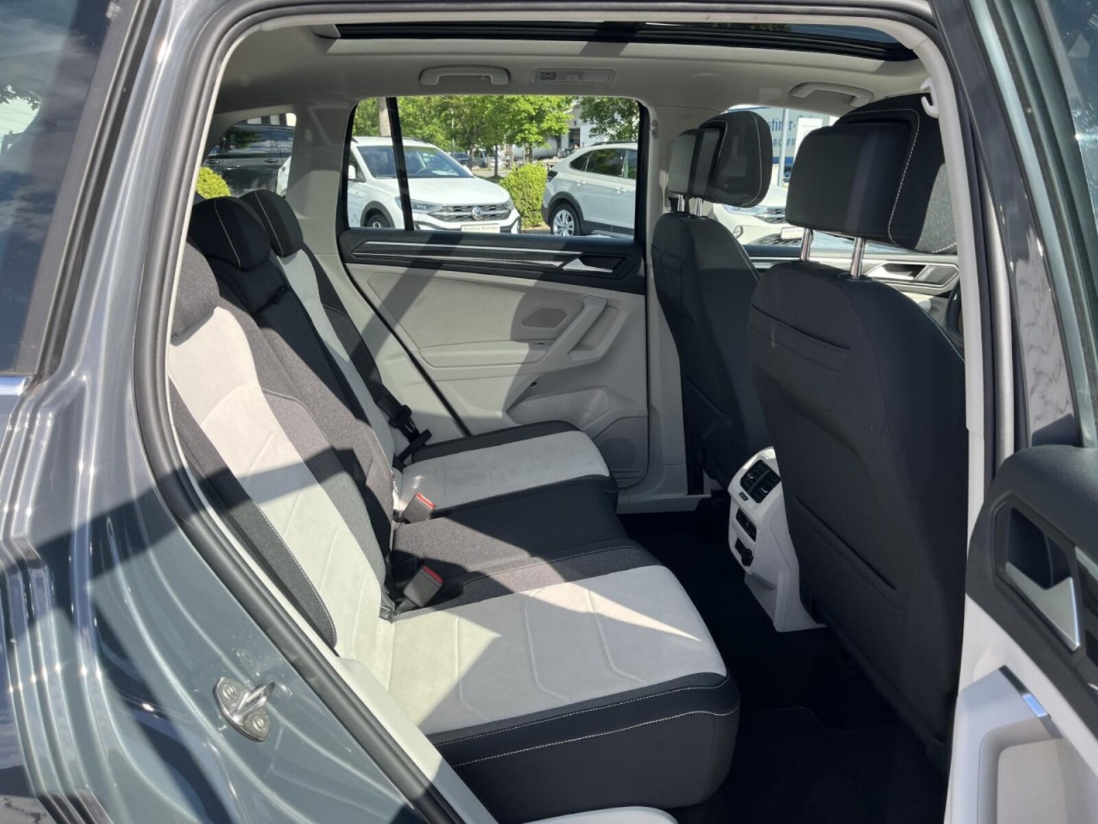 Volkswagen Tiguan – Bild 8