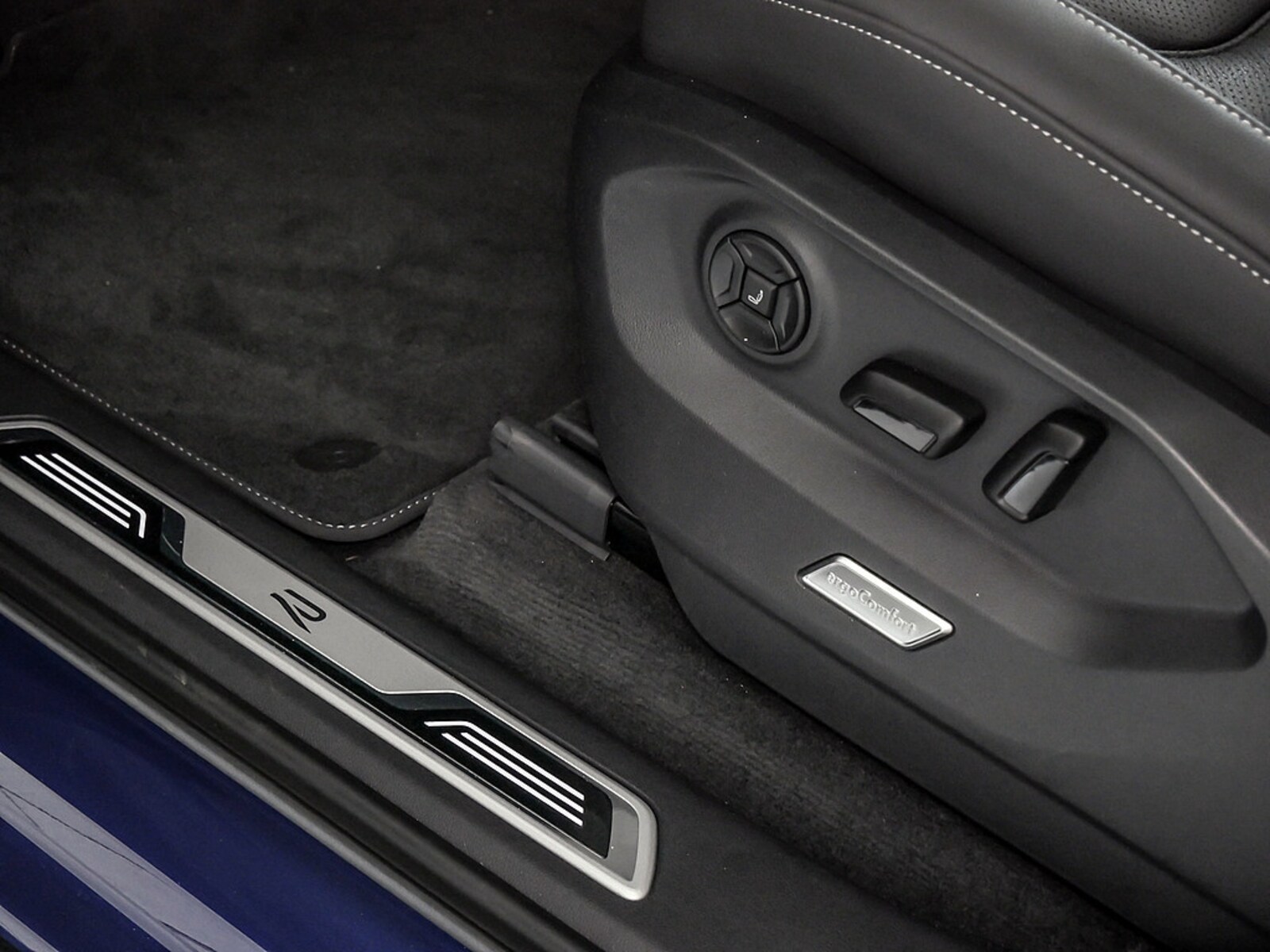 Volkswagen Touareg – Bild 23