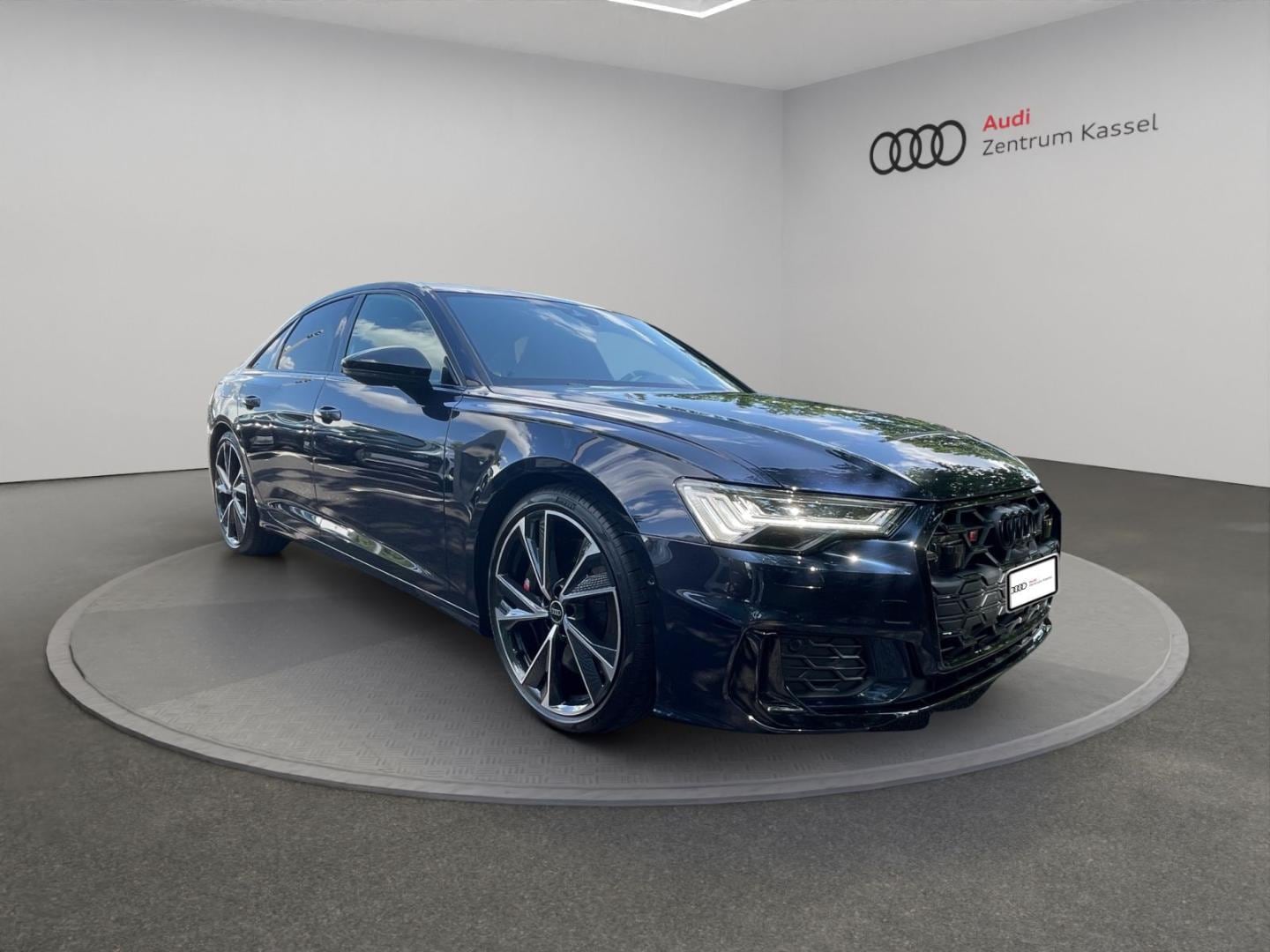 Bild über Audi S6 Limousine TDI quattro tiptronic - für weitere Informationen kontaktieren Sie den Audi Partner