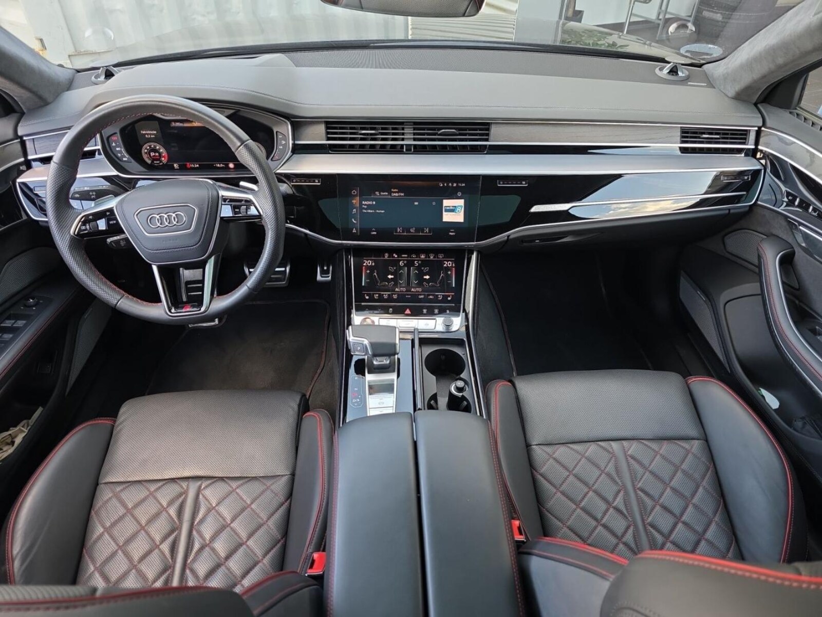 Audi S8 – Bild 13