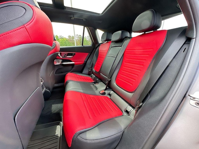 2024 Mercedes-Benz GLC 300