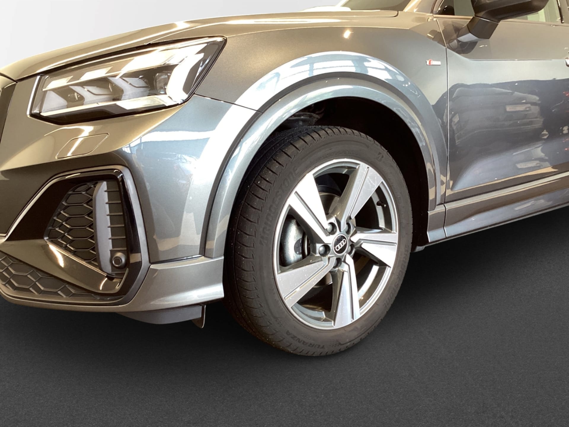 Audi Q2 S line