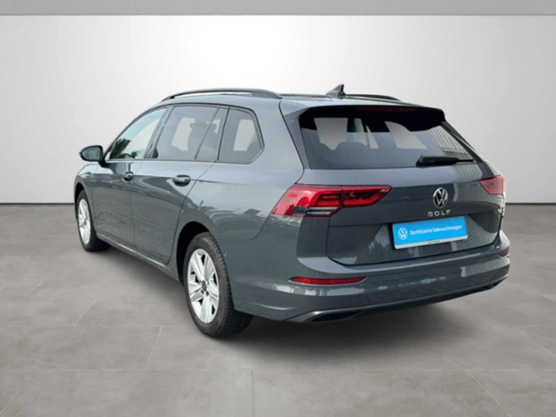 Volkswagen Golf Variant Life