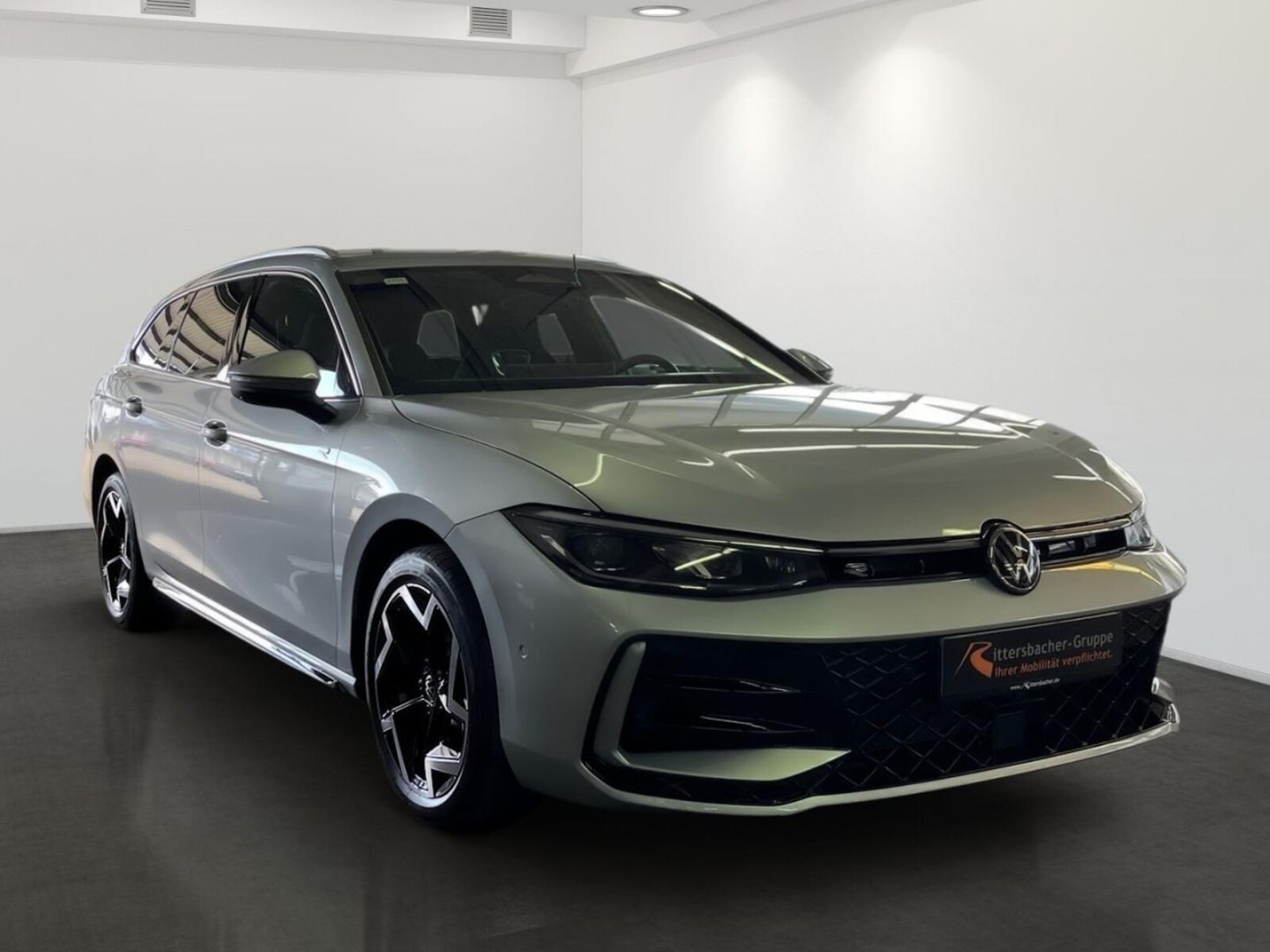 Volkswagen Passat – Bild 4