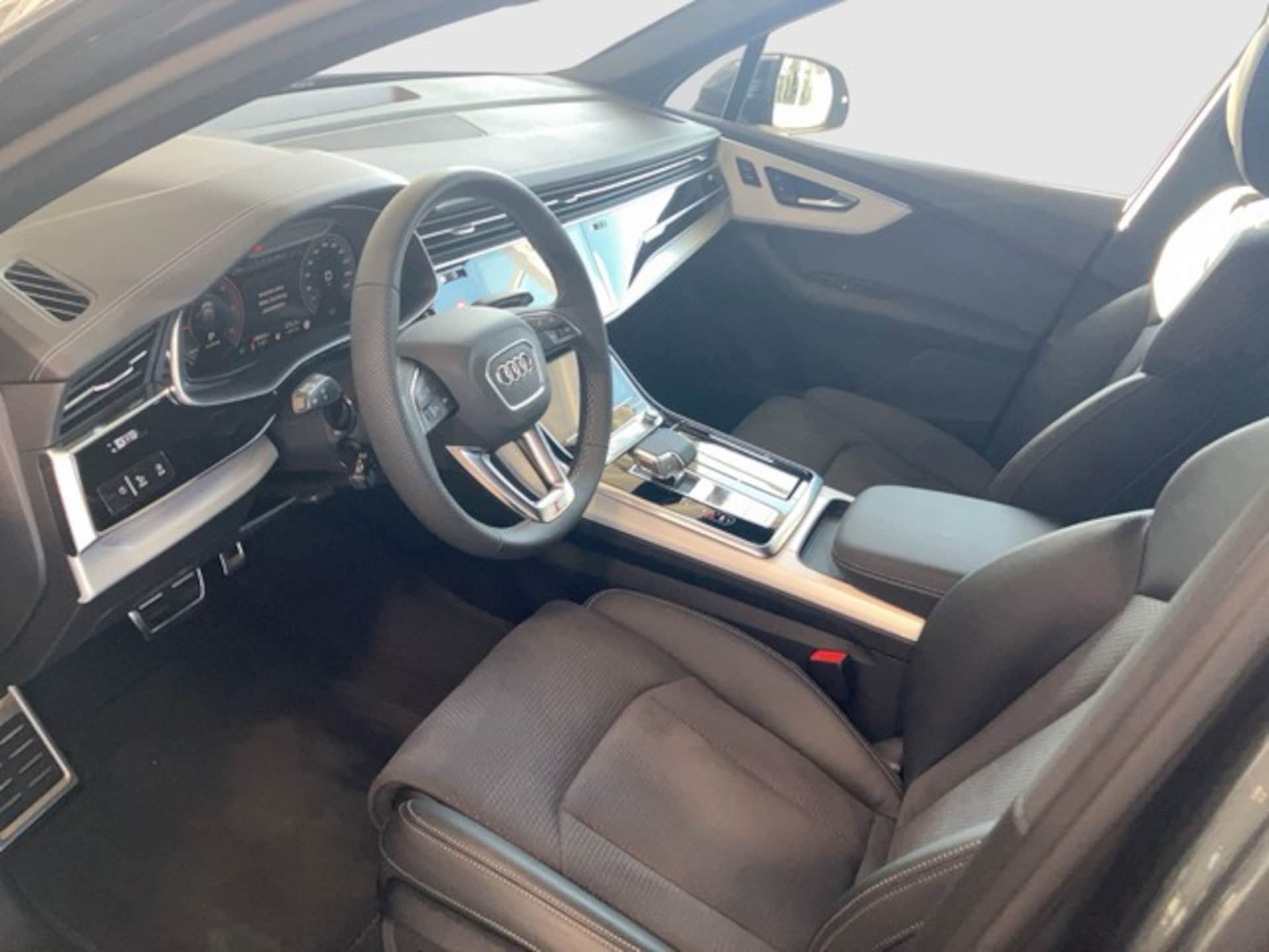 Audi Q7 SUV S line
