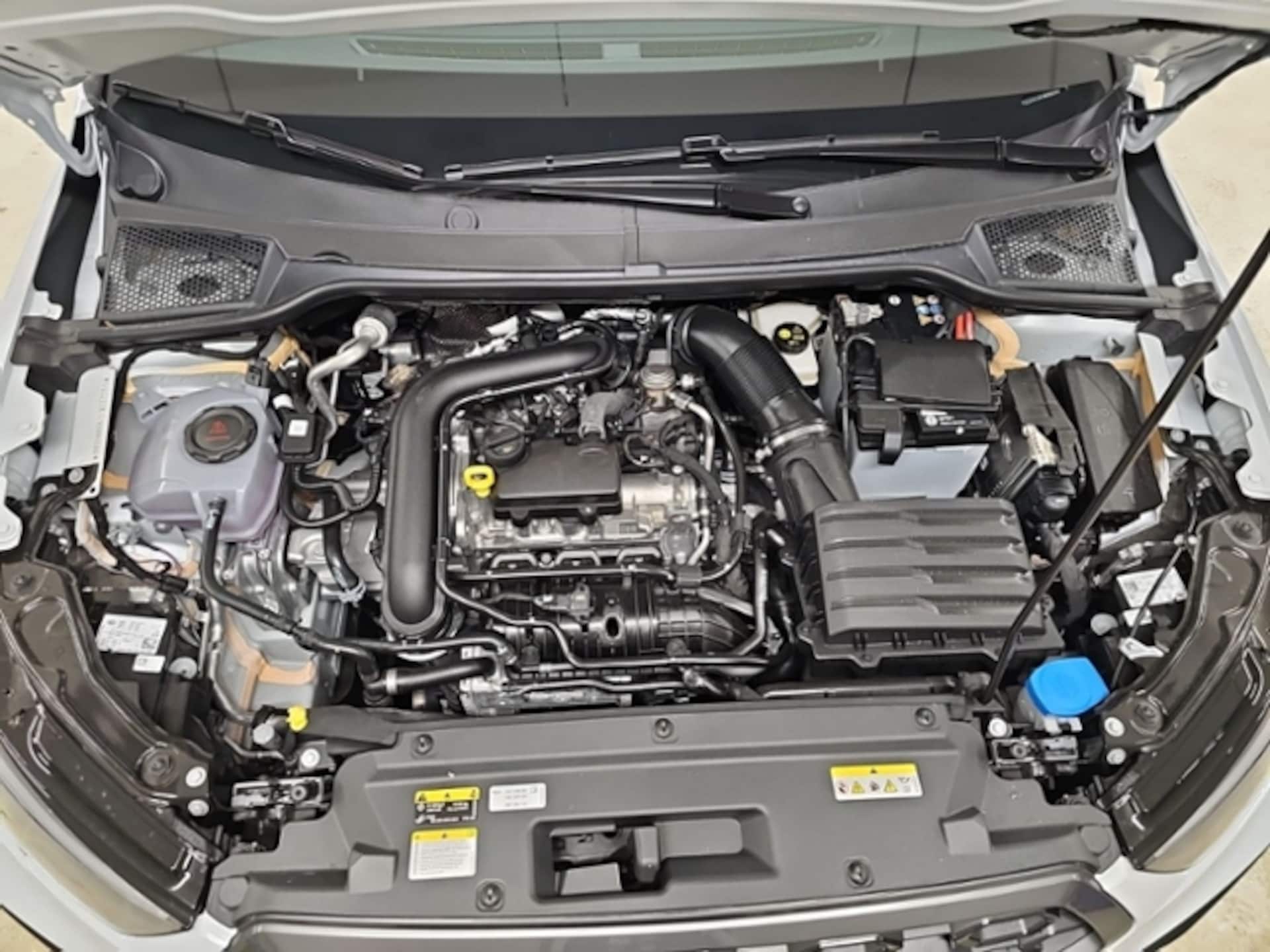 SEAT Arona FR