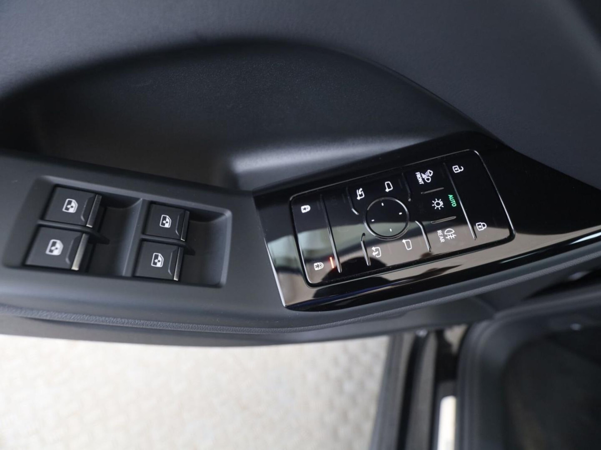 Audi Q6 SUV e-tron