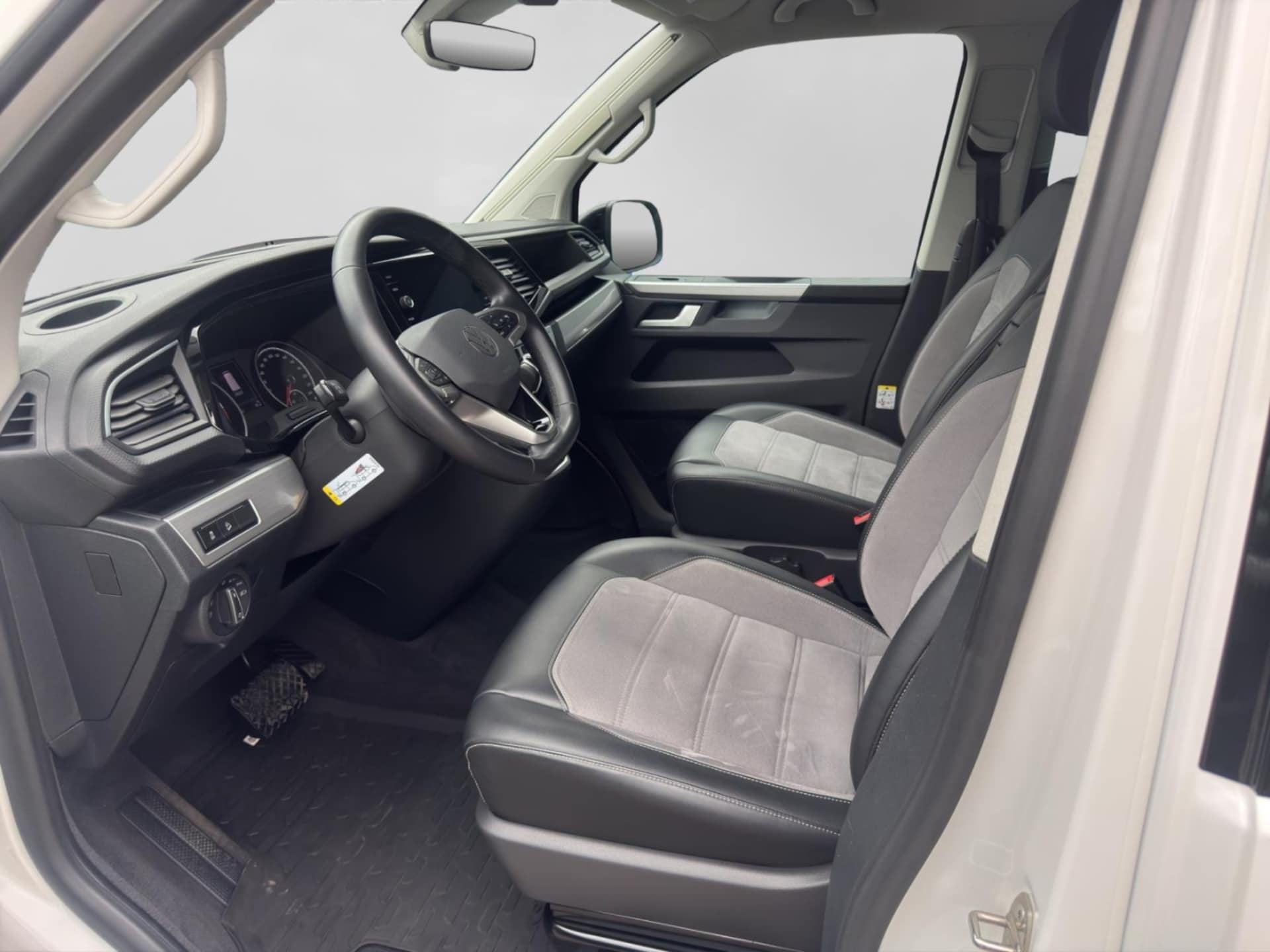 Volkswagen T6.1 California Beach