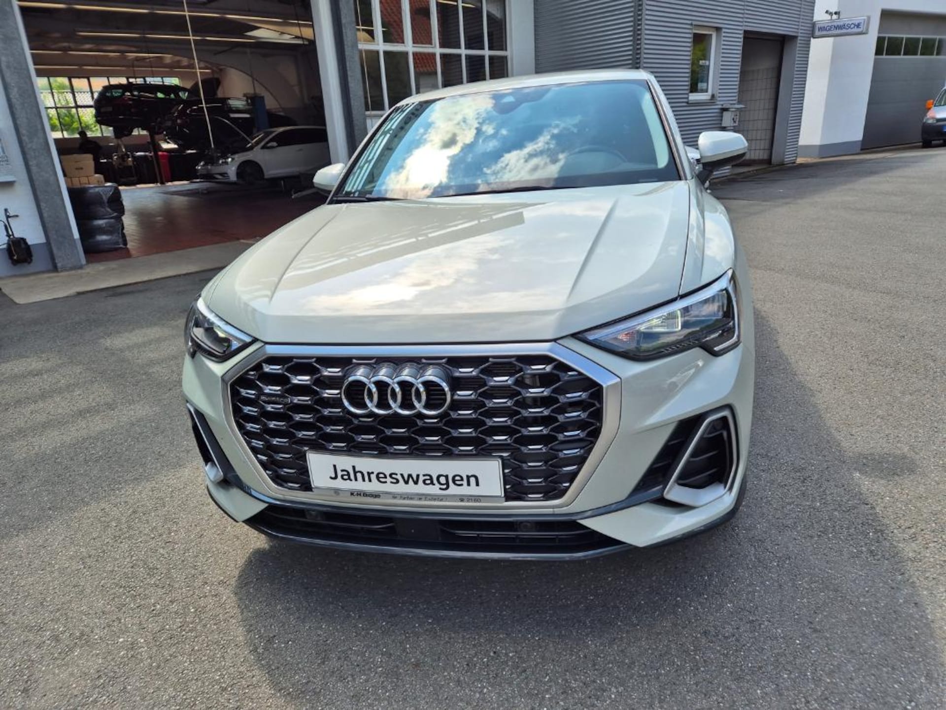 Audi Q3 Sportback S line