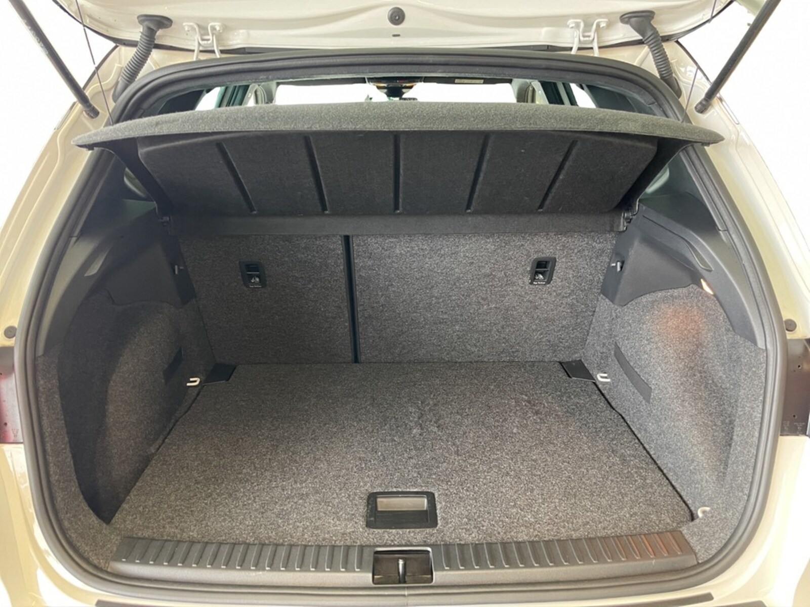 SEAT Arona – Bild 7