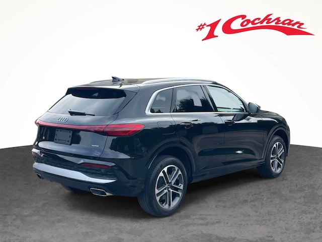 2025 Audi Q5 Premium - Photo 10