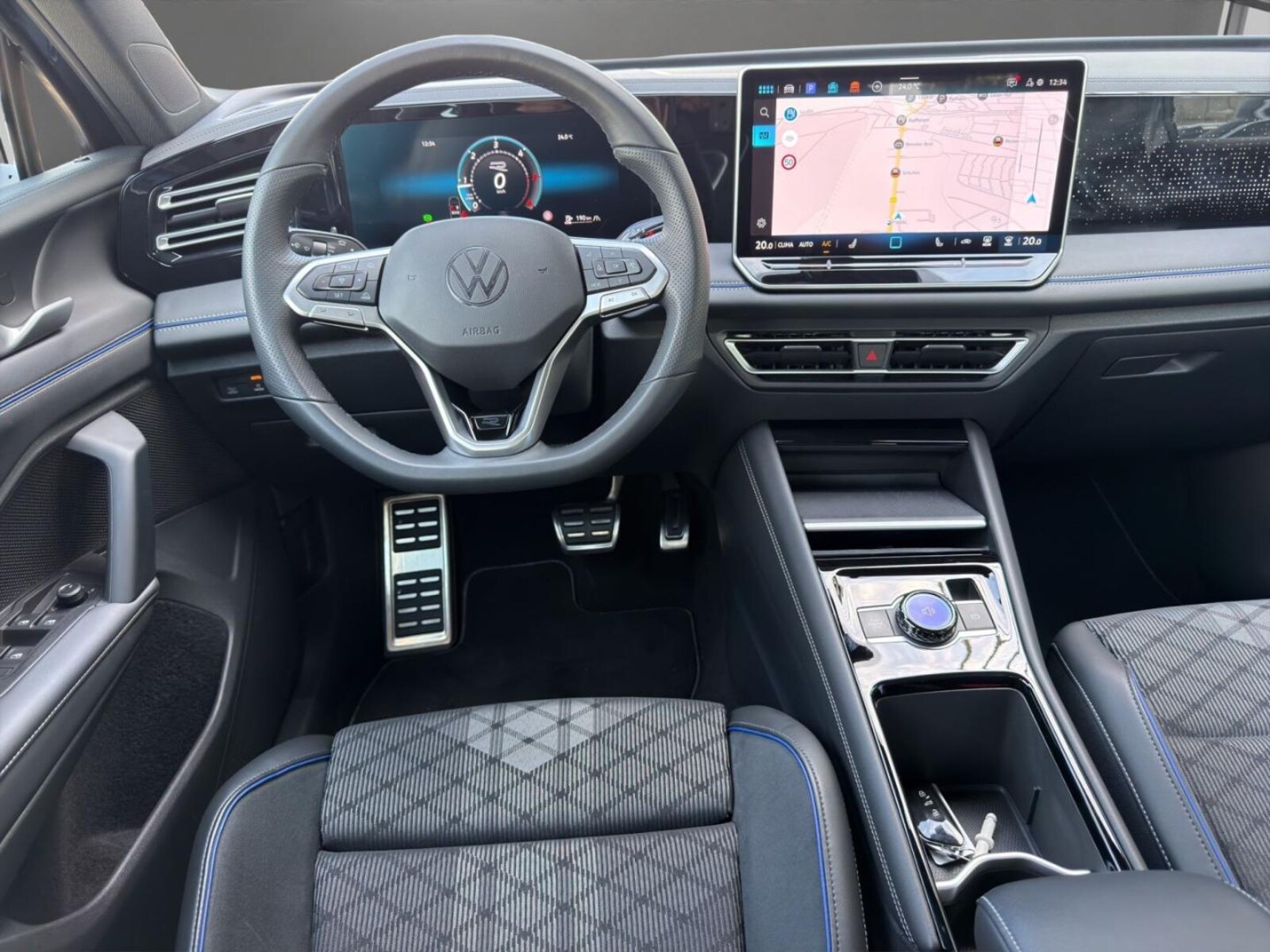 Volkswagen Tiguan – Bild 12