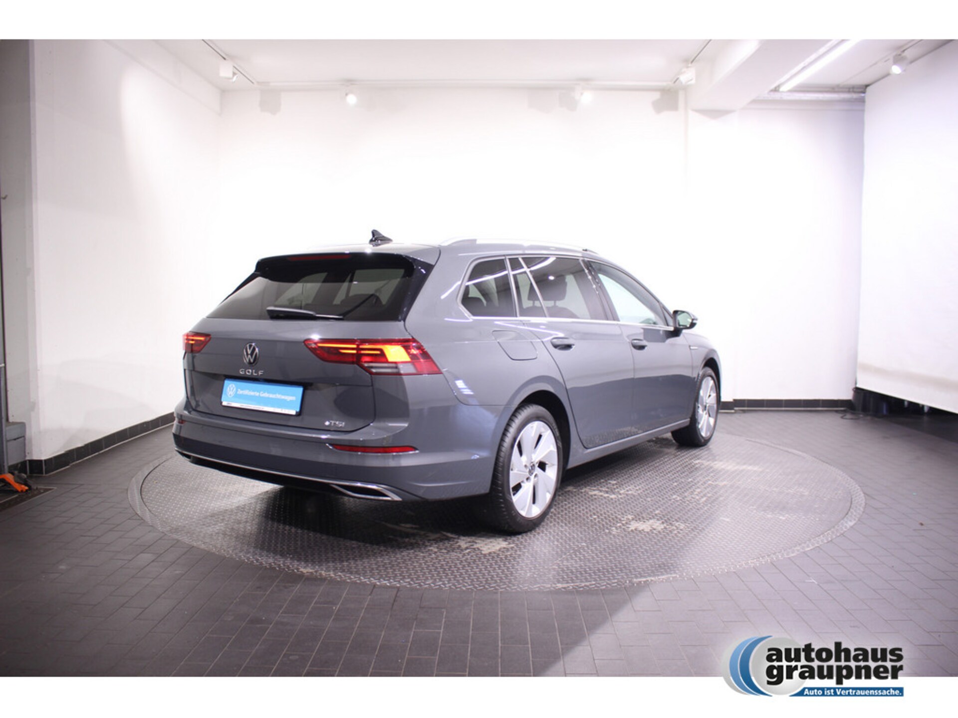 Volkswagen Golf Variant Style