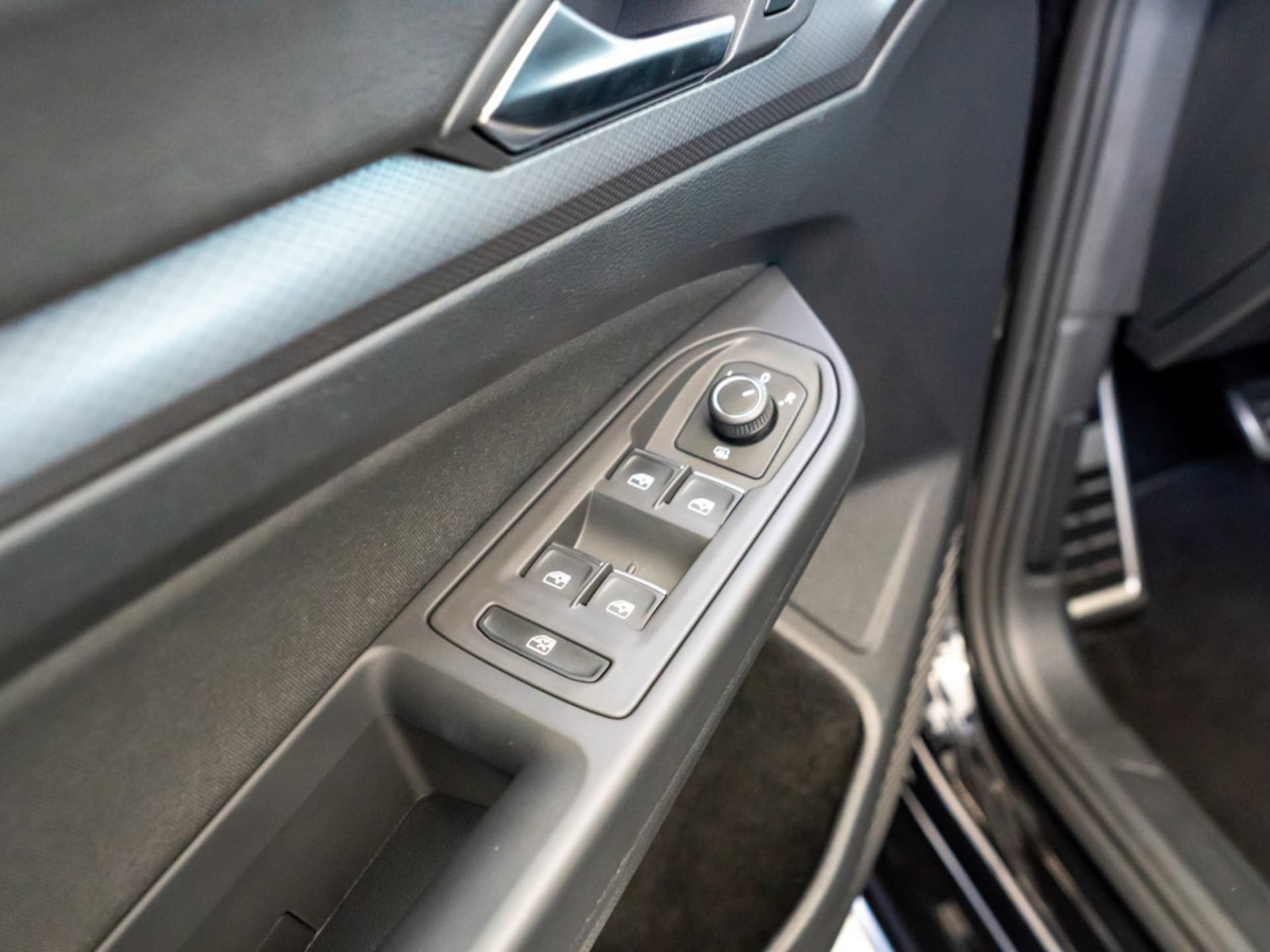 Volkswagen Golf Active