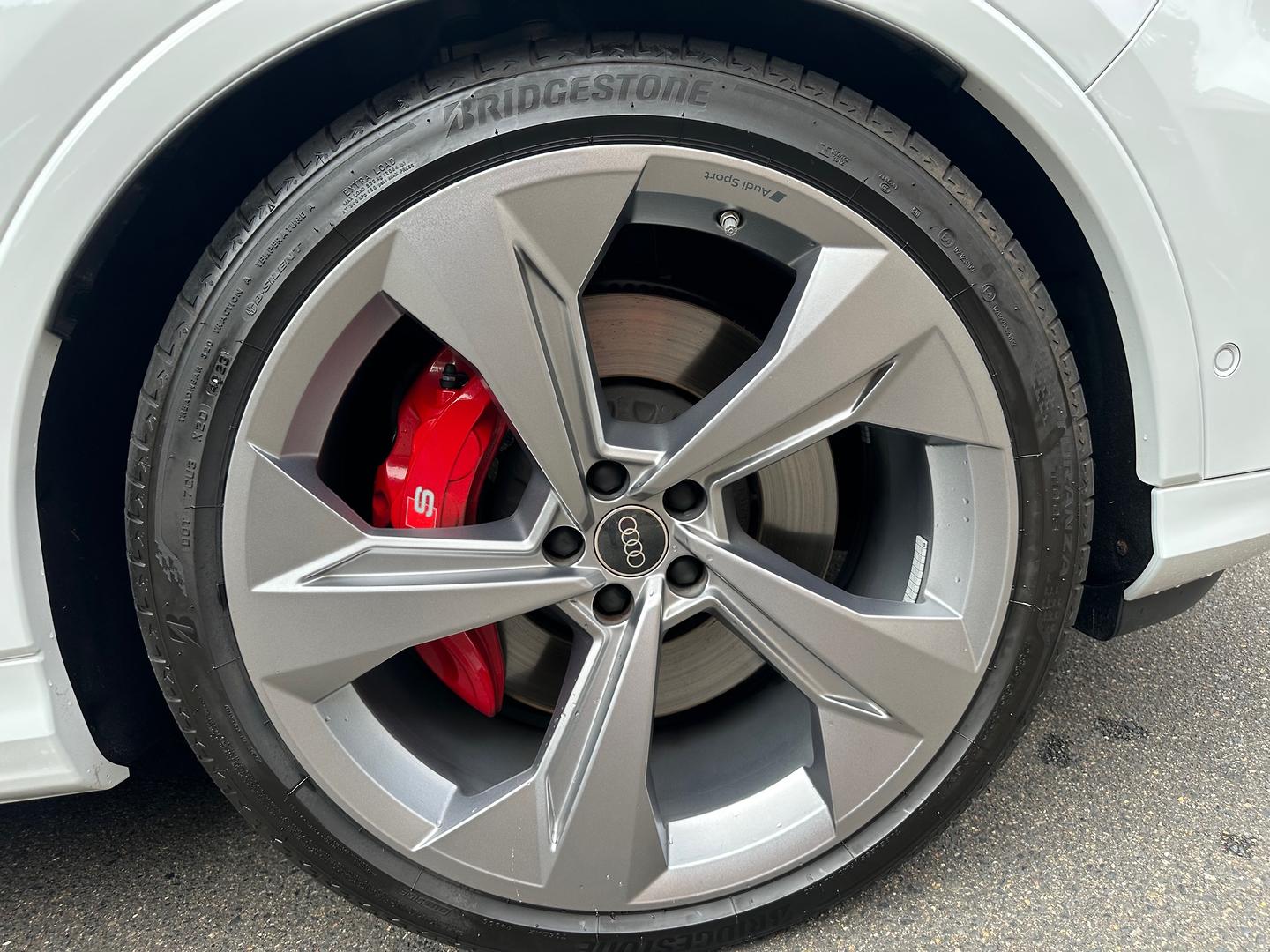 Image about Audi SQ7 SQ7 TFSI 373 kW tiptronic