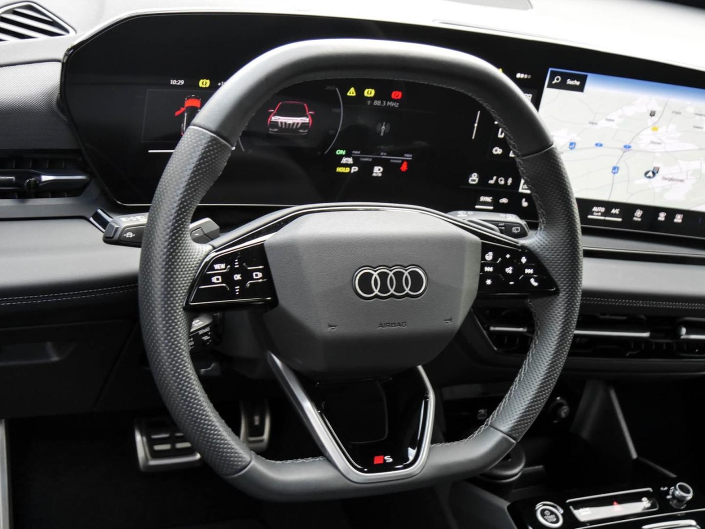 Image about Audi Q6 SUV e-tron e-tron quattro