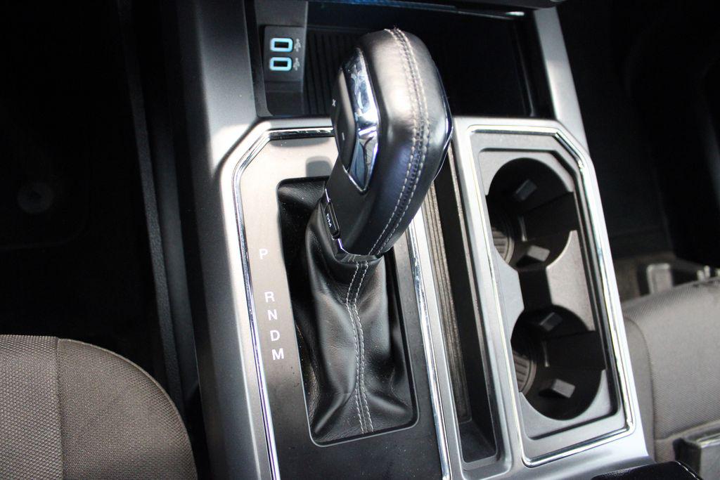 2018 Ford F-150 XLT - Photo 17