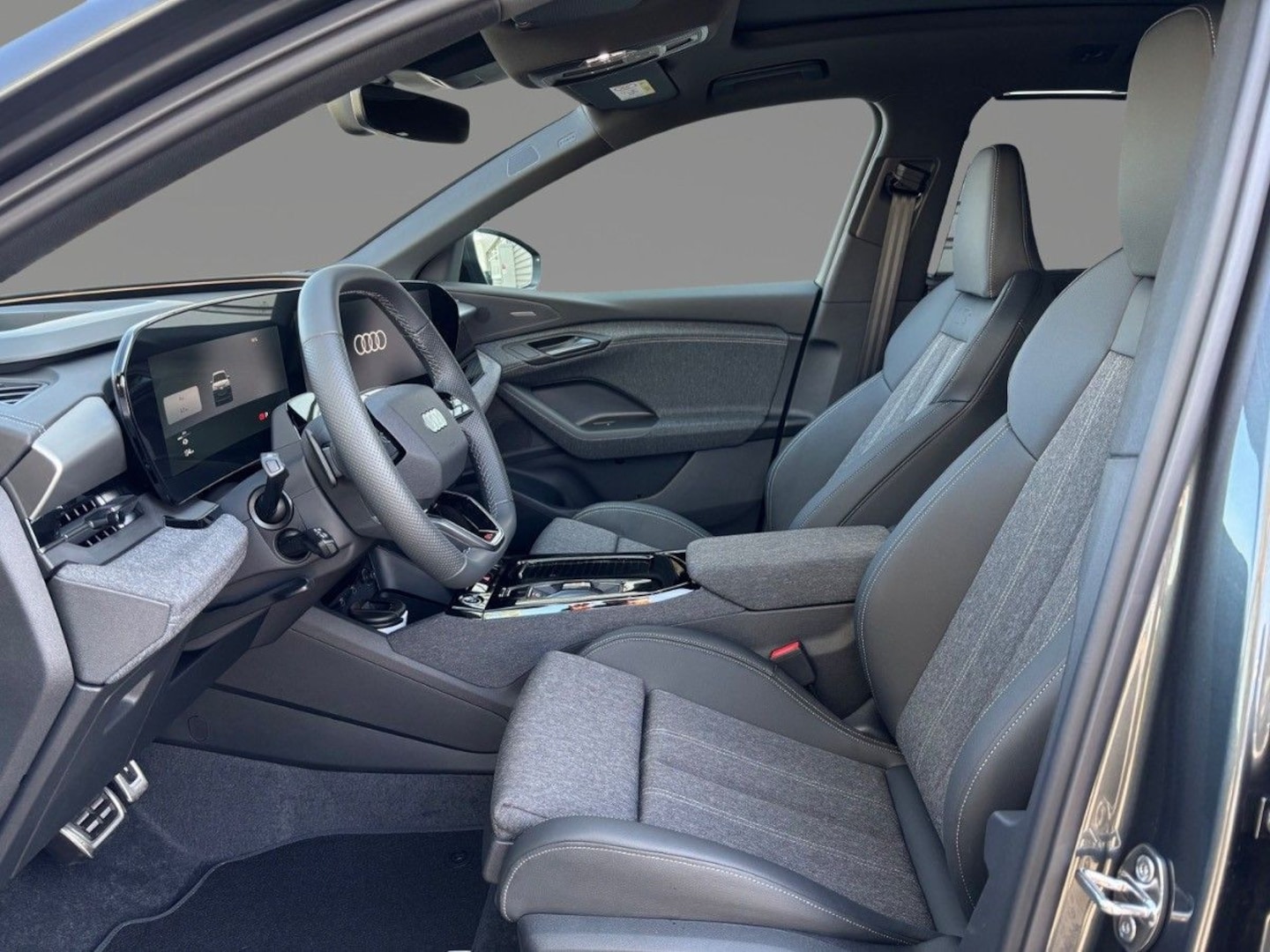 Bild über Audi Q6 SUV e-tron S line business e-tron performance 225 kW - für weitere Informationen kontaktieren Sie den Audi Partner