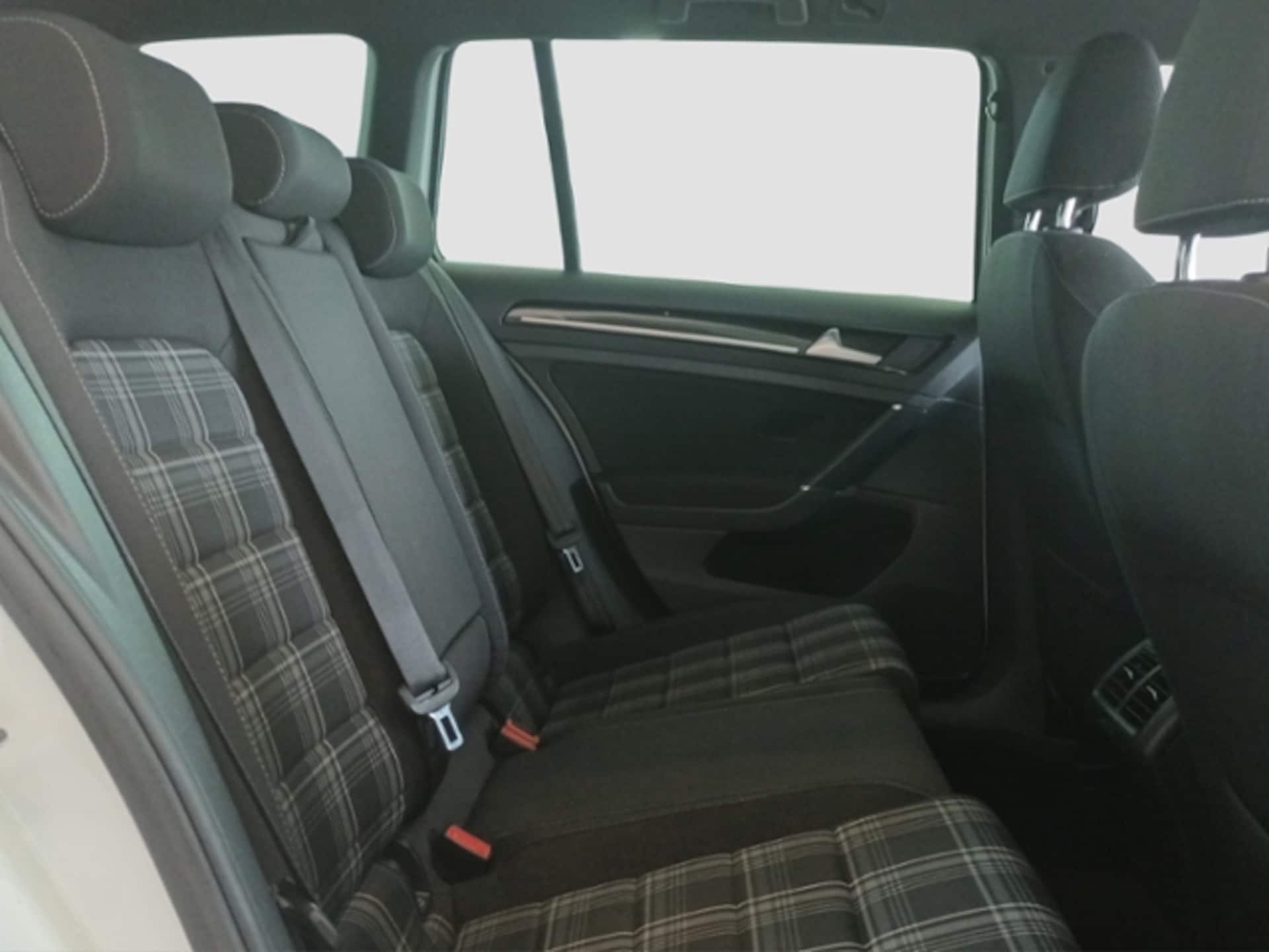 Volkswagen Golf Variant GTD