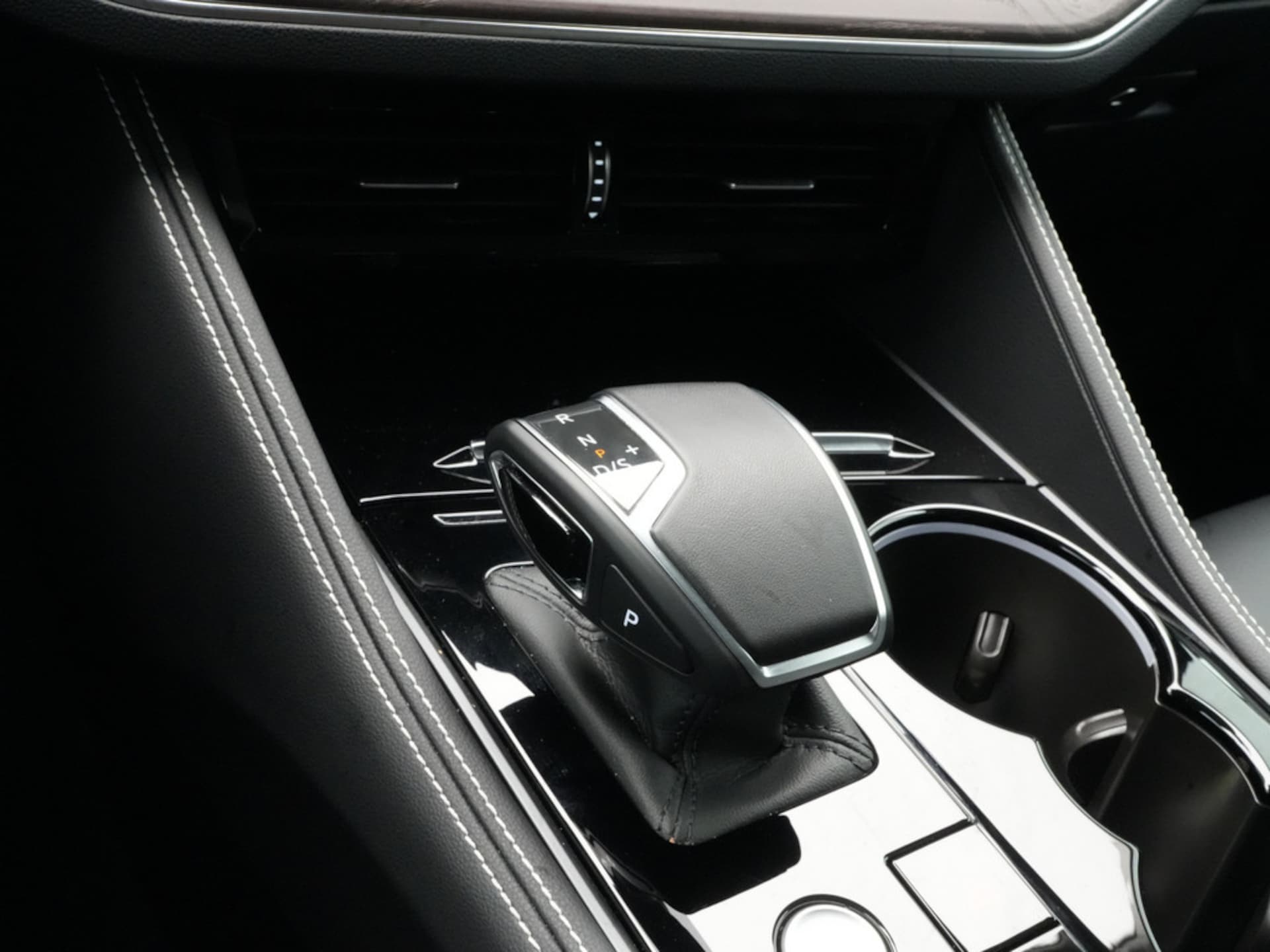 Volkswagen Touareg Elegance