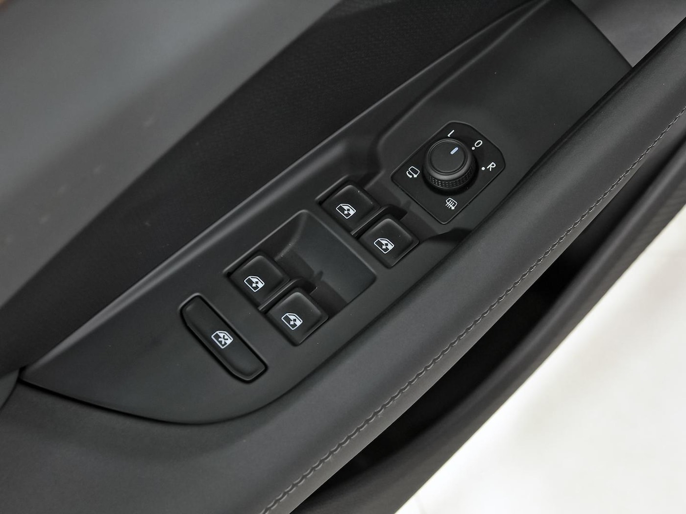 CUPRA Terramar 1.5 TSI e-Hybrid VZ DSG 200 kW (272 CV) — photo 11