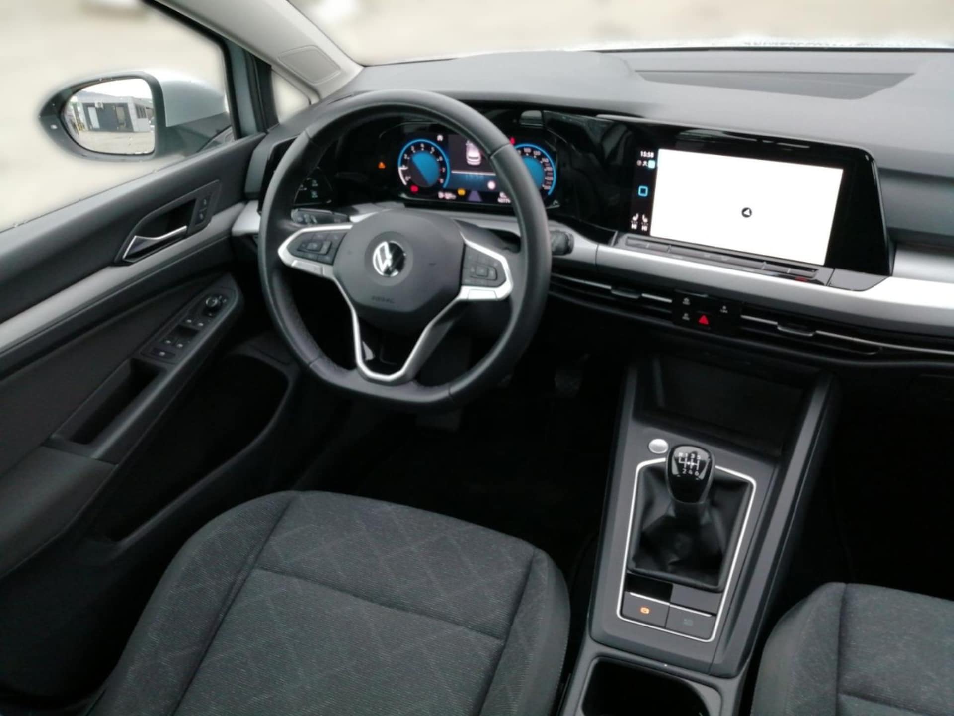 Volkswagen Golf Life