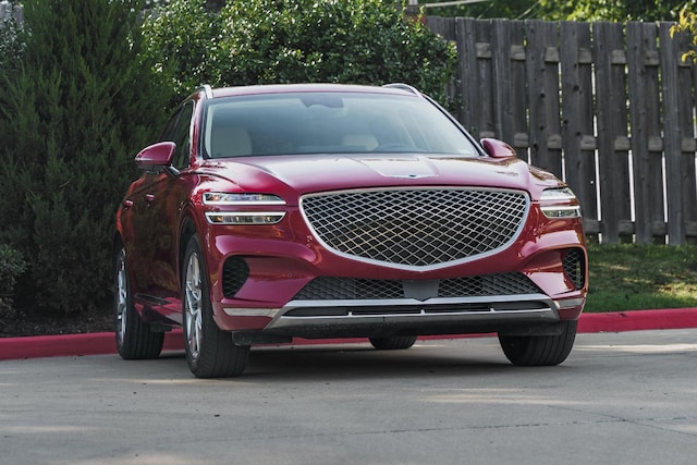 2025 GENESIS GV70