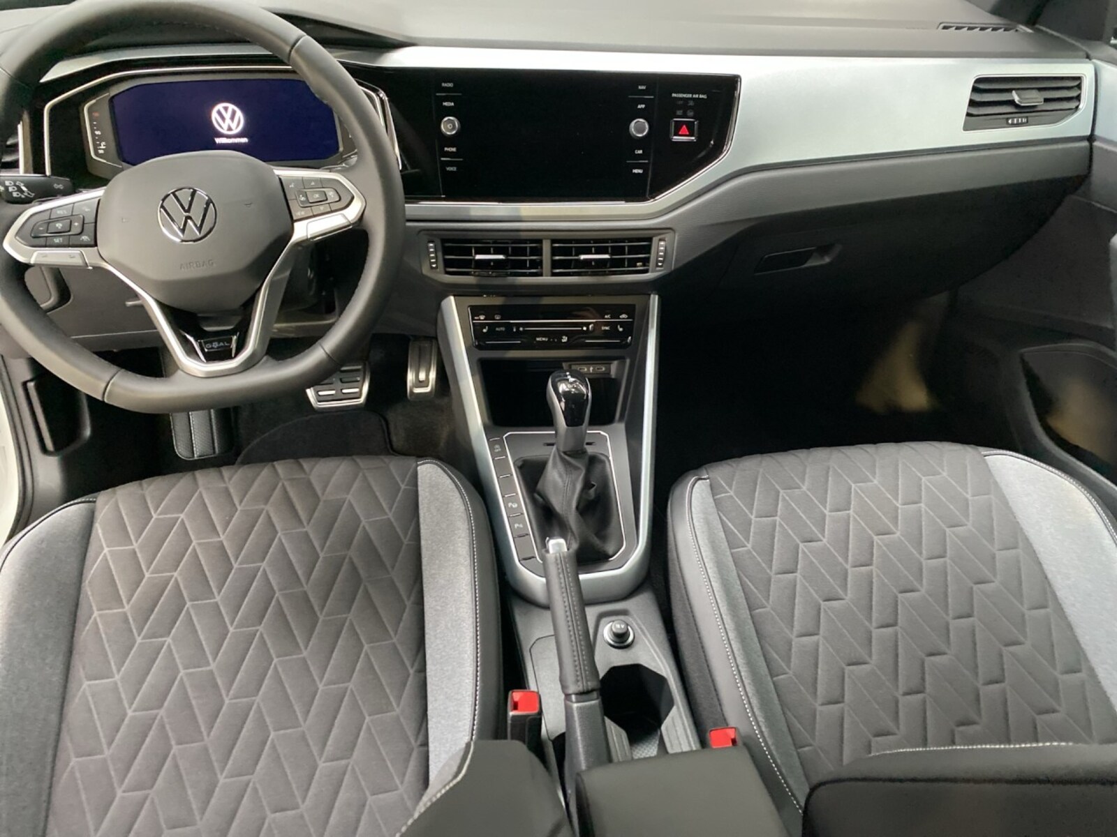 Volkswagen Polo – Bild 8