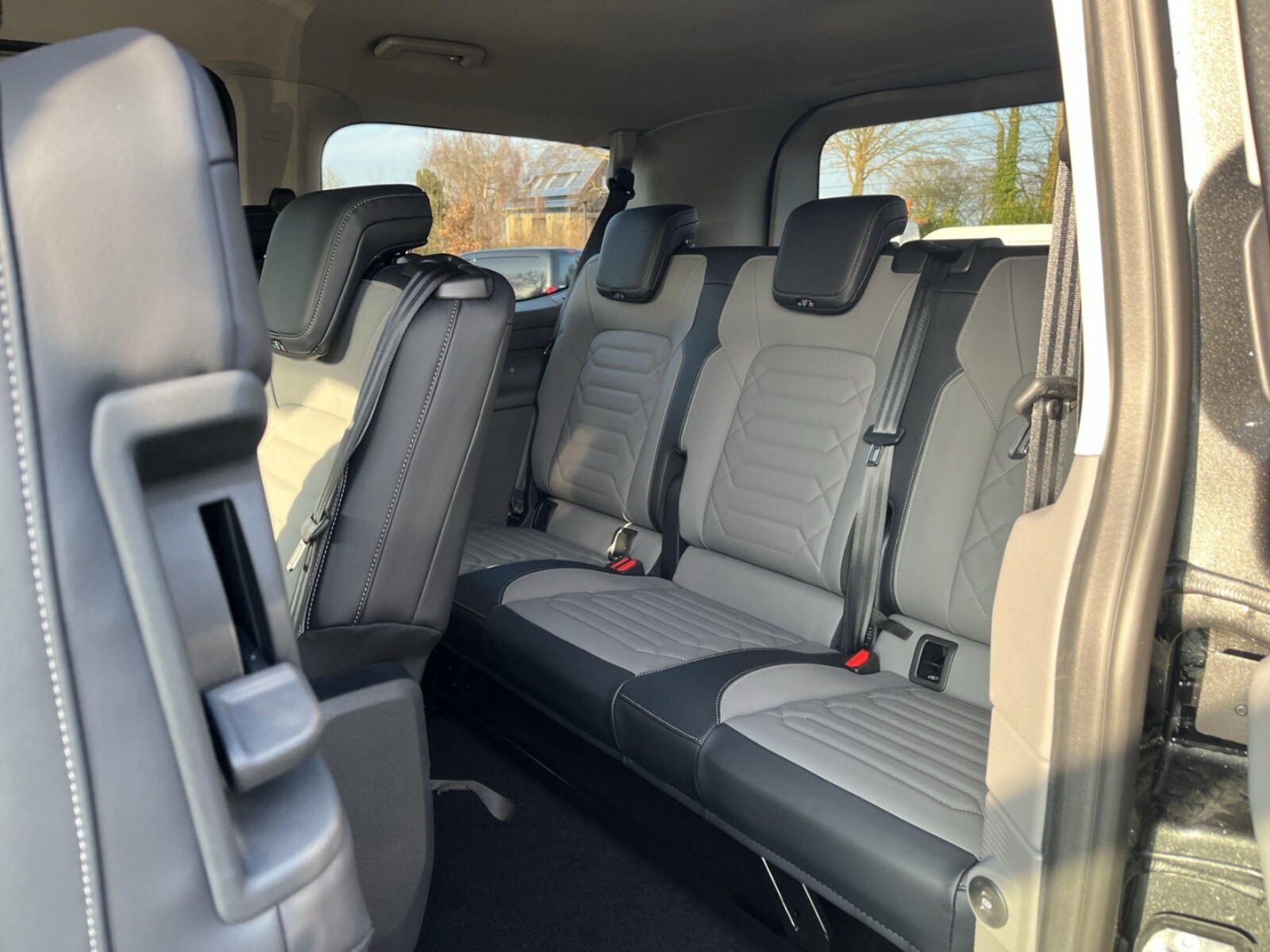 Volkswagen Caravelle – Bild 14