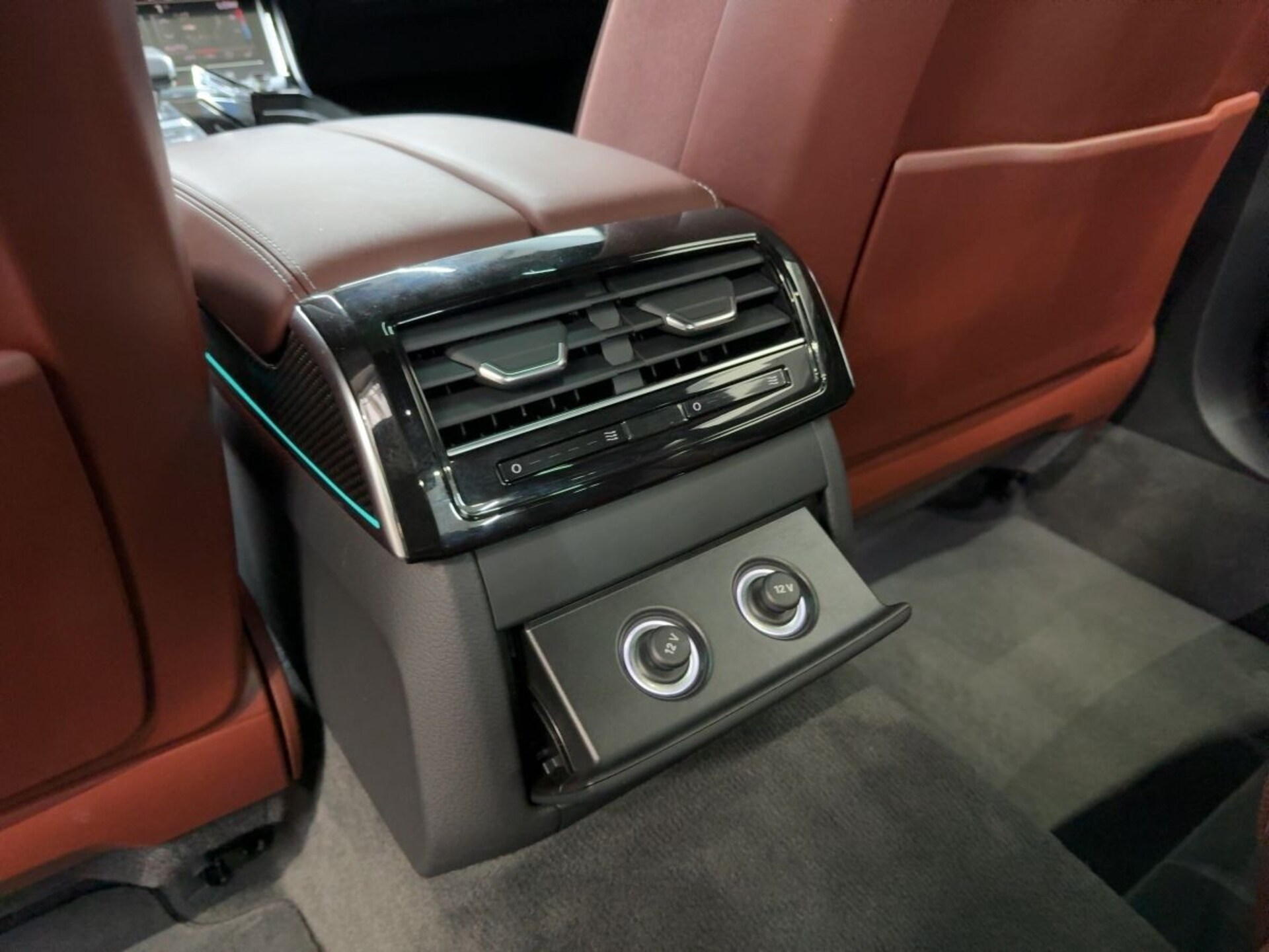 Audi A8 TFSI e