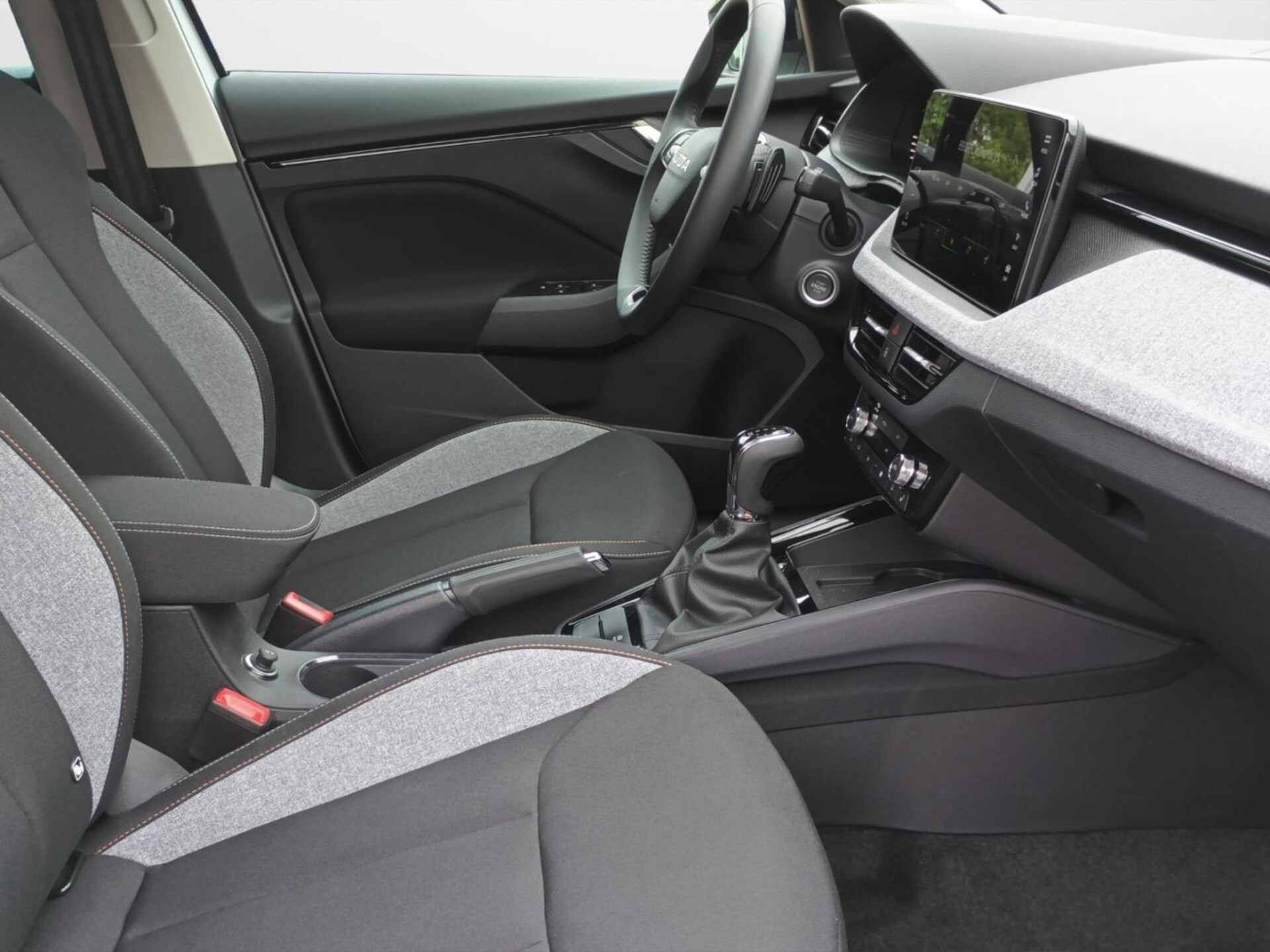 Skoda Scala Tour