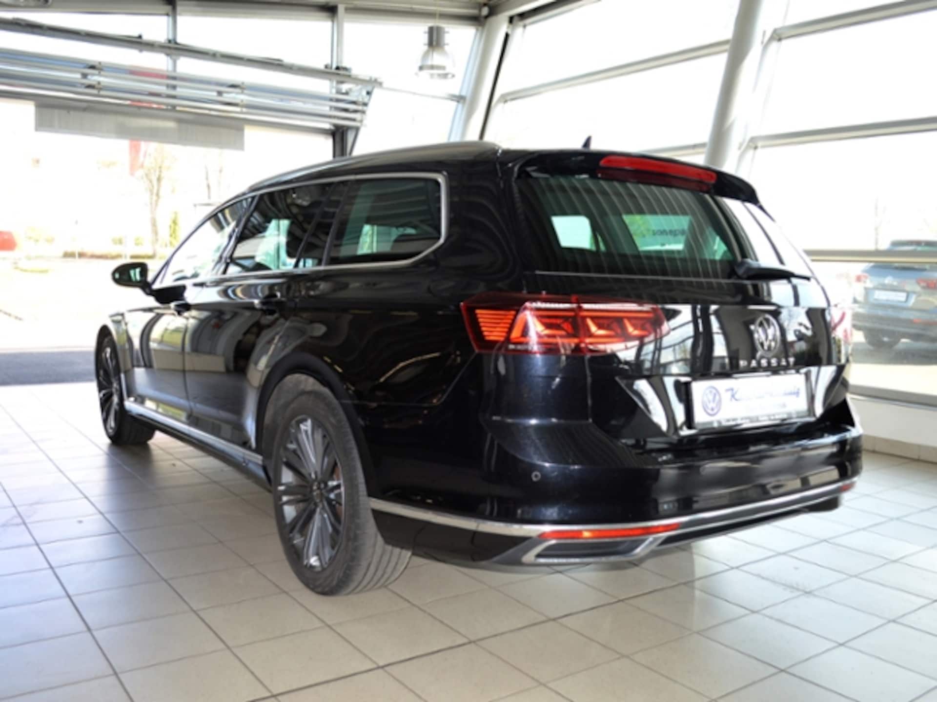 Volkswagen Passat Variant Elegance