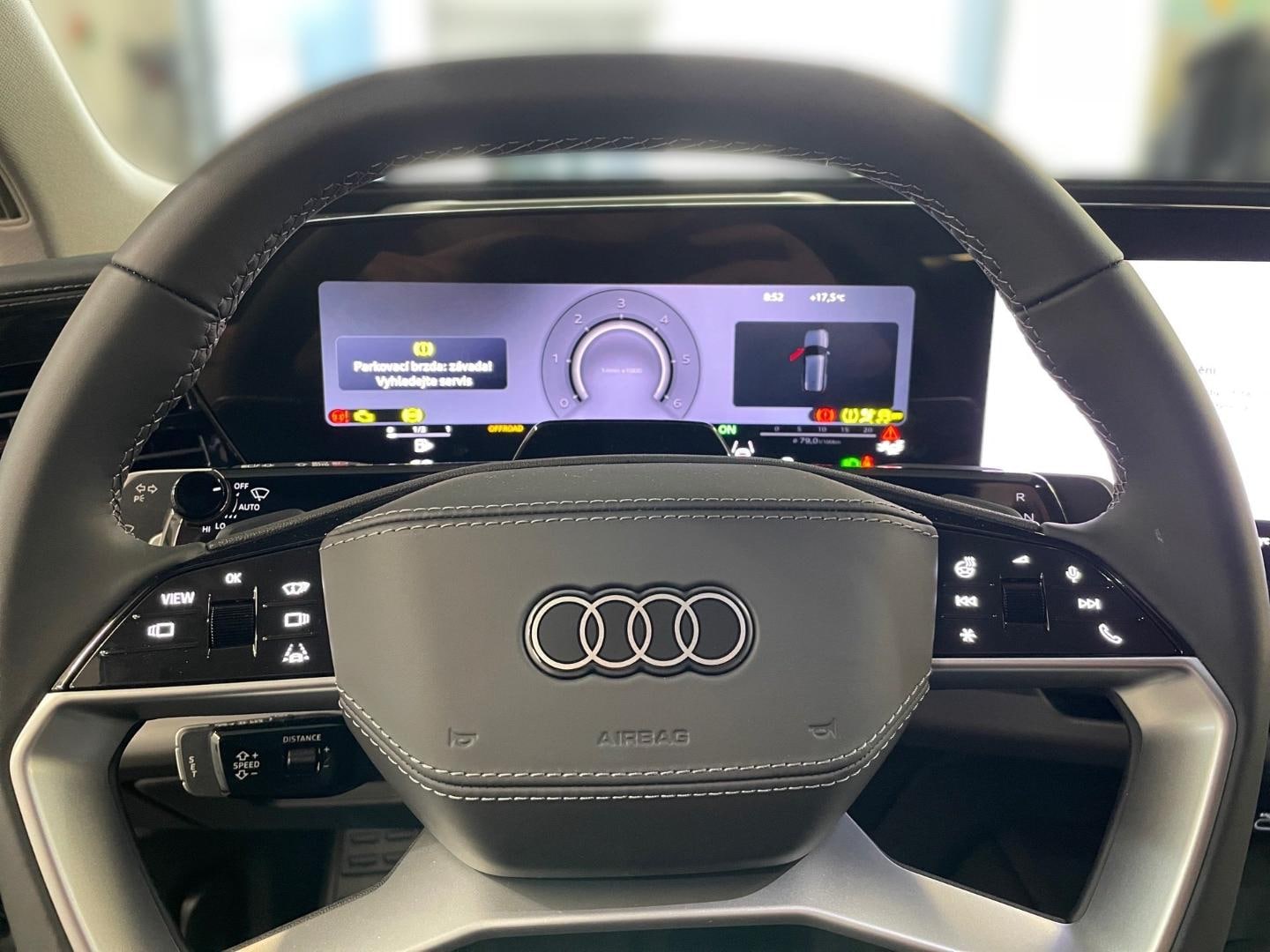 Bild über Audi Q7 SUV TDI quattro 220 kW tiptronic - für weitere Informationen kontaktieren Sie den Audi Partner