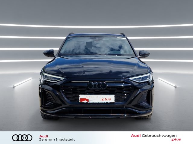 Image about Audi Q8 e-tron S line 50 e-tron quattro