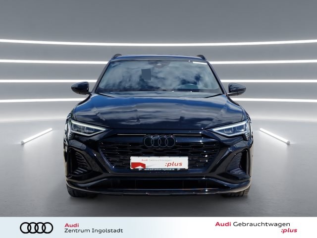 Image about Audi Q8 e-tron S line 50 e-tron quattro