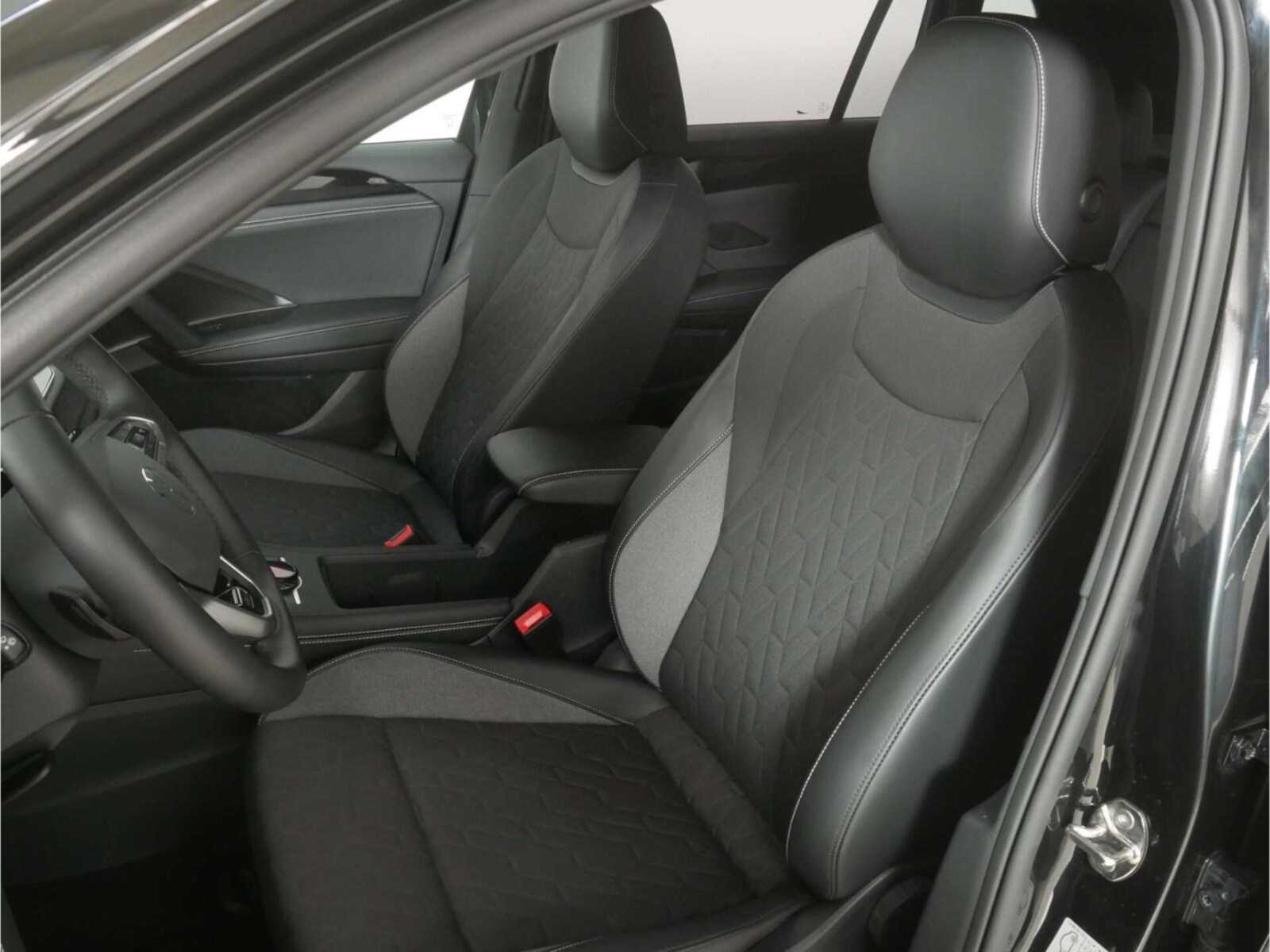 Volkswagen Tiguan – Bild 12