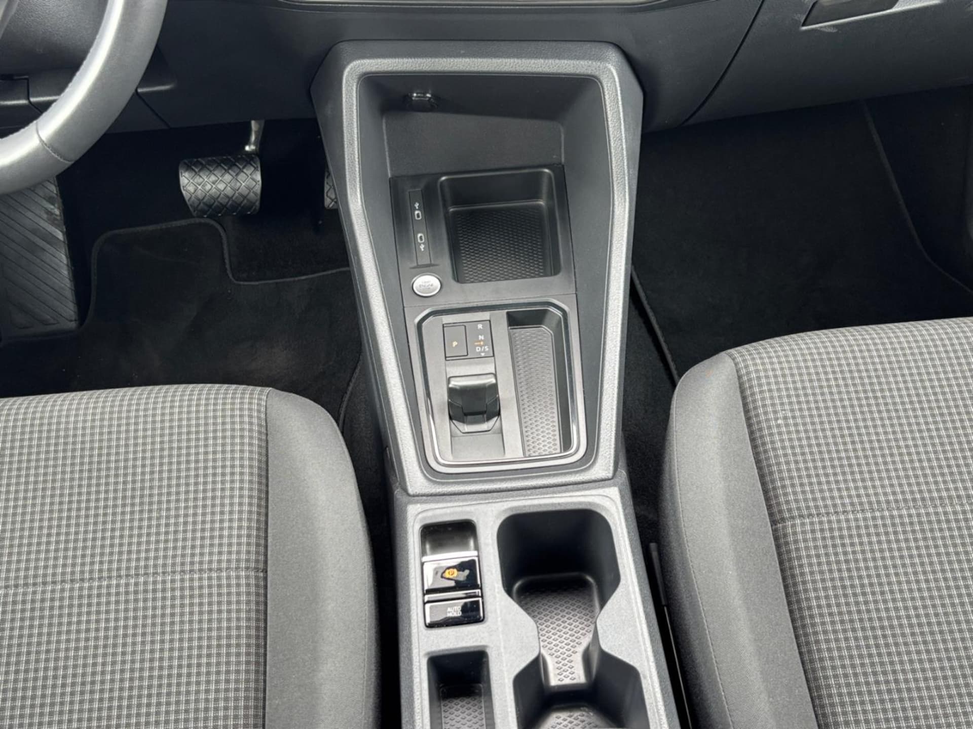 Volkswagen Caddy Basis-Modell