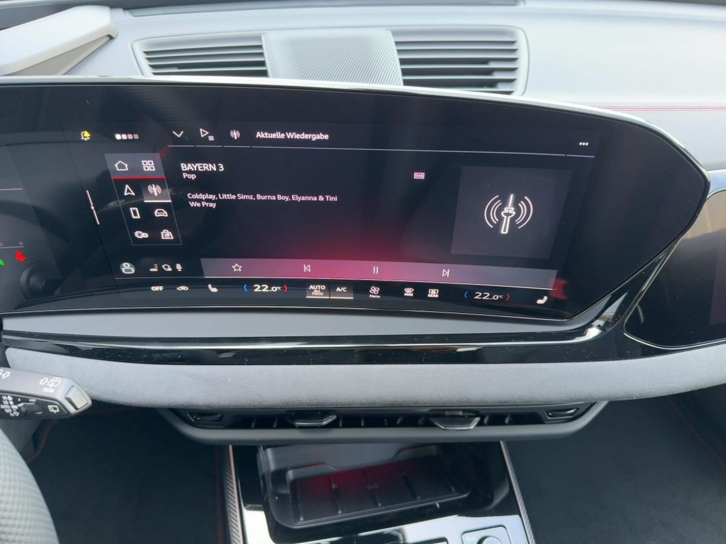 Bild über Audi A6 Avant TFSI quattro 270 kW S tronic - für weitere Informationen kontaktieren Sie den Audi Partner